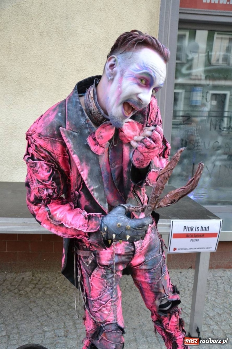 Zdjęcie w galerii na portalu naszraciborz.pl: The Light Parade na finał FRU 2019 [FOTO i WIDEO] wiadomości z regionu