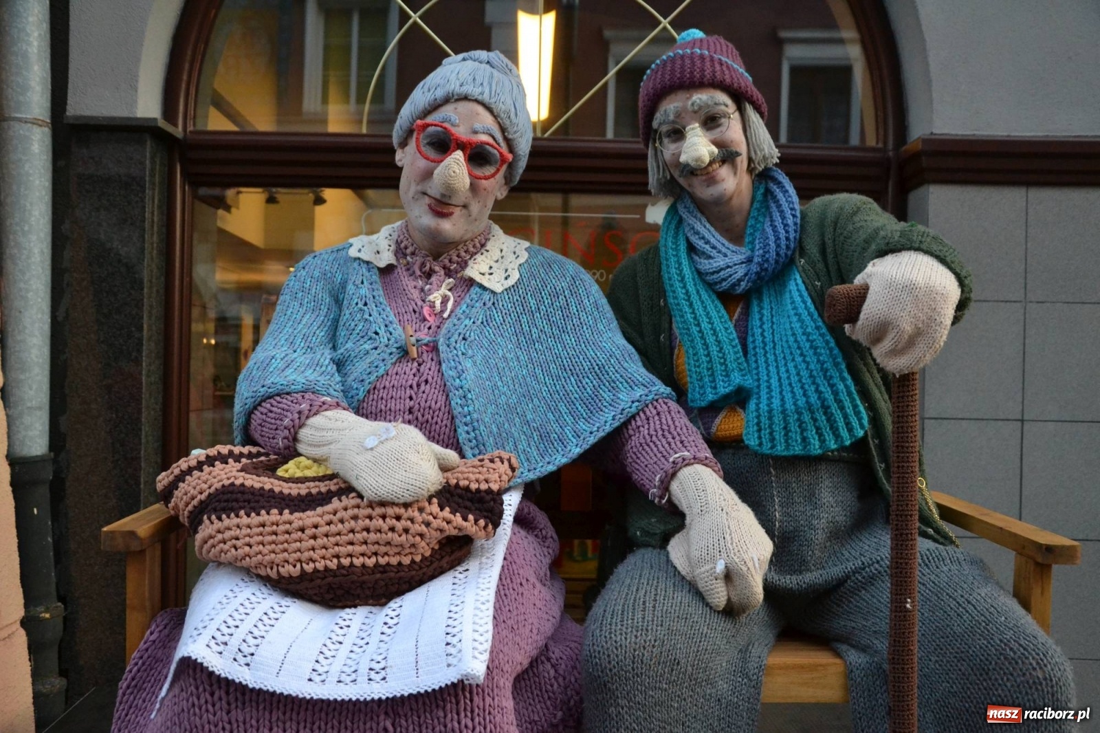 Zdjęcie w galerii na portalu naszraciborz.pl: The Light Parade na finał FRU 2019 [FOTO i WIDEO] wiadomości z regionu