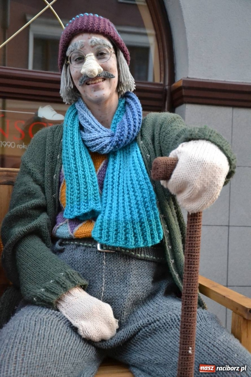 Zdjęcie w galerii na portalu naszraciborz.pl: The Light Parade na finał FRU 2019 [FOTO i WIDEO] wiadomości z regionu