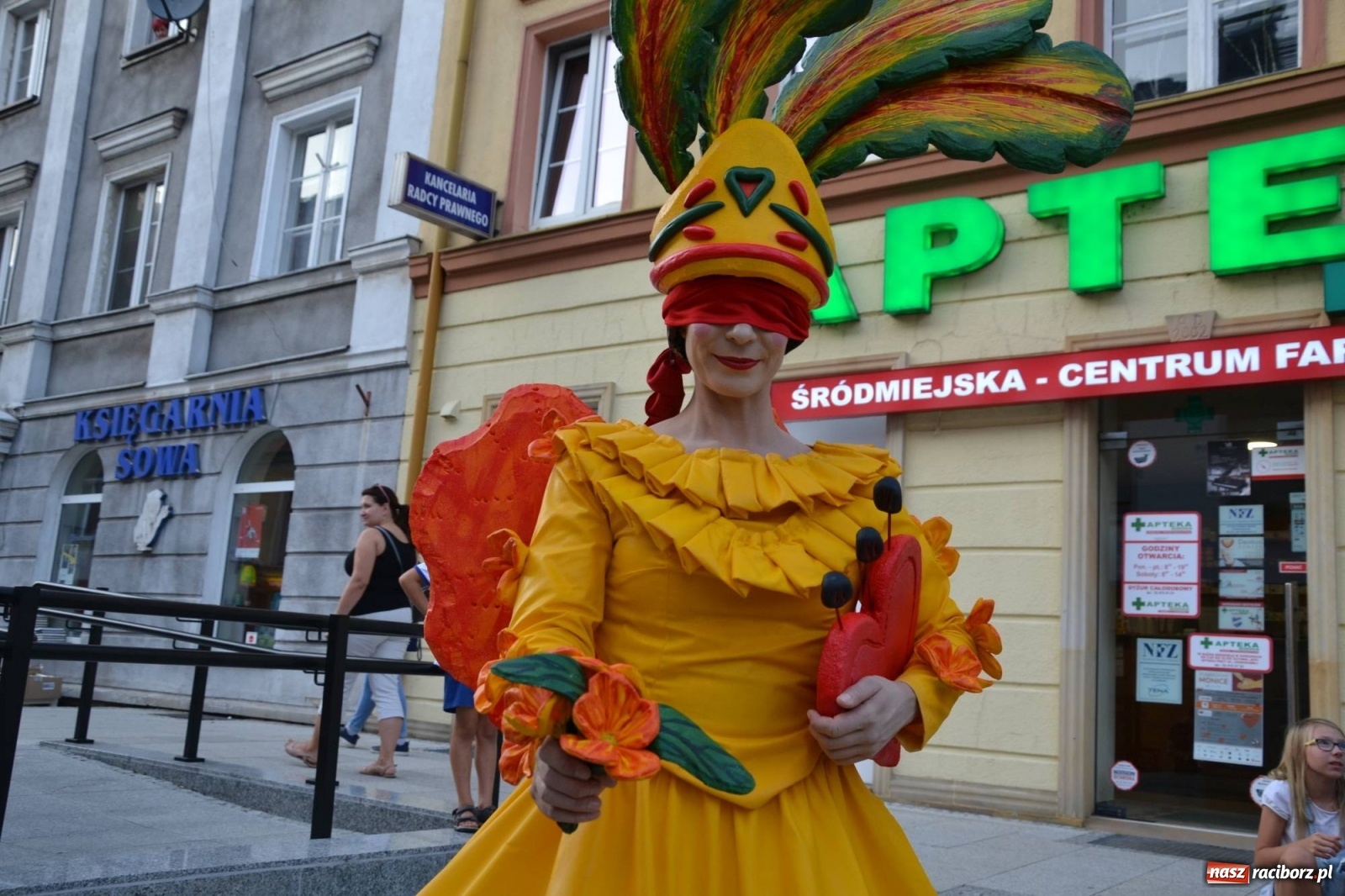 Zdjęcie w galerii na portalu naszraciborz.pl: The Light Parade na finał FRU 2019 [FOTO i WIDEO] wiadomości z regionu