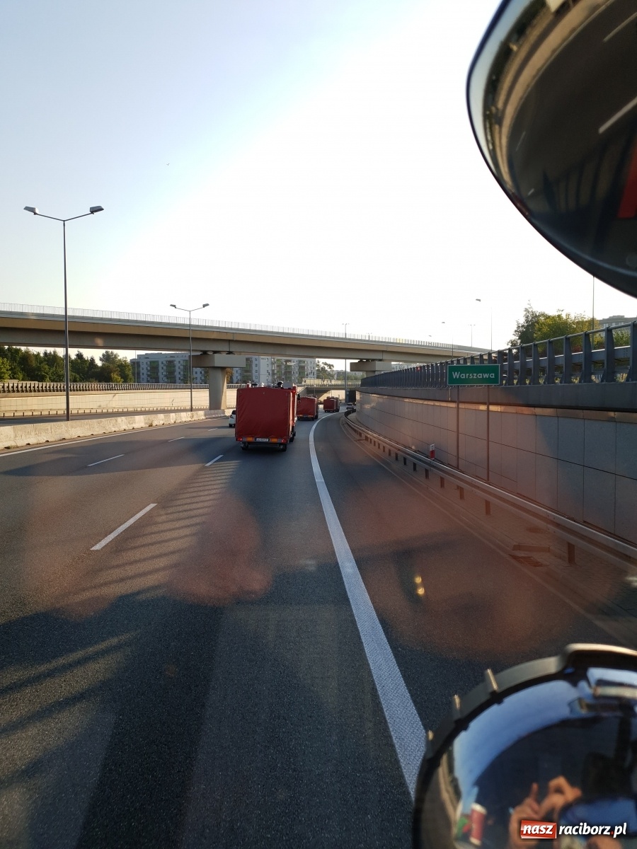 Zdjęcie w galerii na portalu naszraciborz.pl: Operacja Czajka. Raciborscy strażacy na odsiecz stolicy [FOTO i WIDEO] wiadomości z regionu