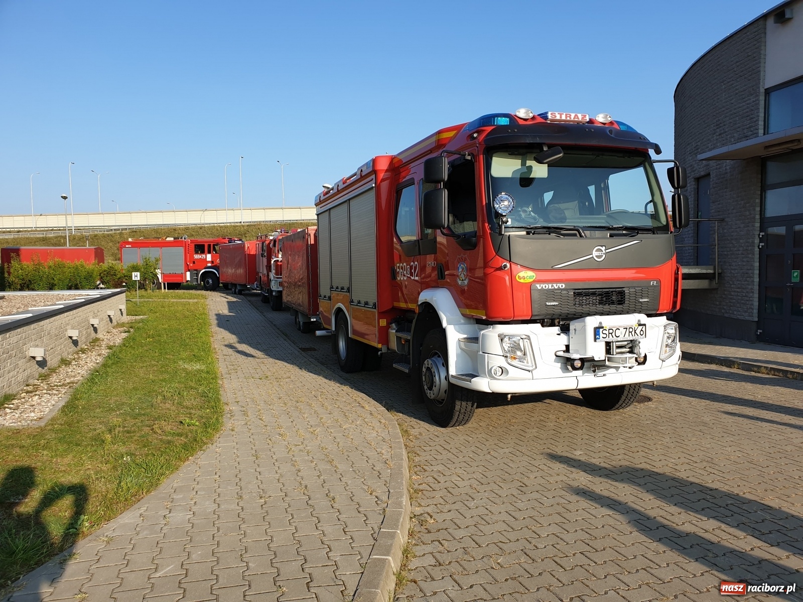 Zdjęcie w galerii na portalu naszraciborz.pl: Operacja Czajka. Raciborscy strażacy na odsiecz stolicy [FOTO i WIDEO] wiadomości z regionu