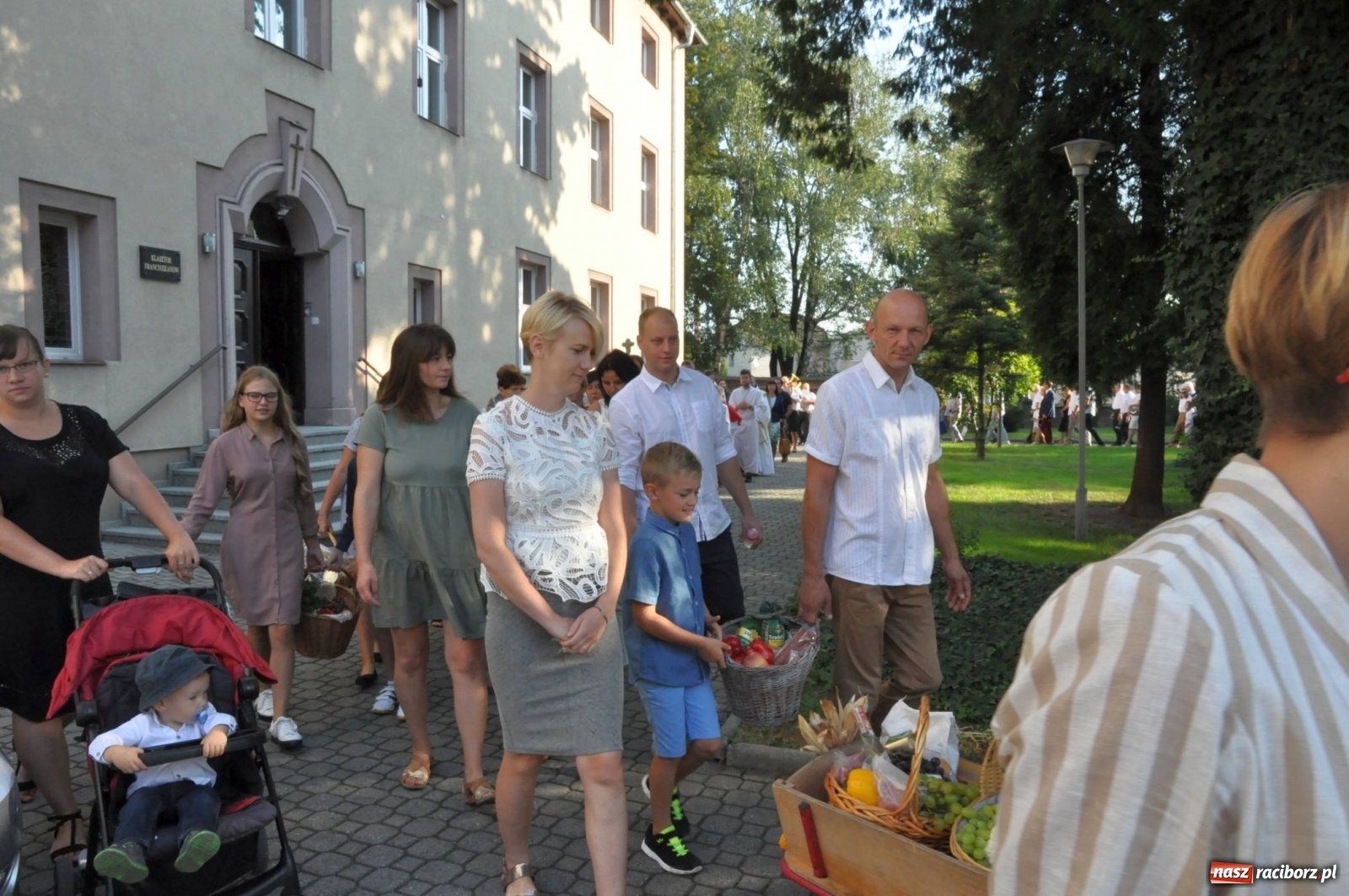 Zdjęcie w galerii na portalu naszraciborz.pl: Parafia Płonia świętuje dożynki [FOTO i WIDEO] wiadomości z regionu