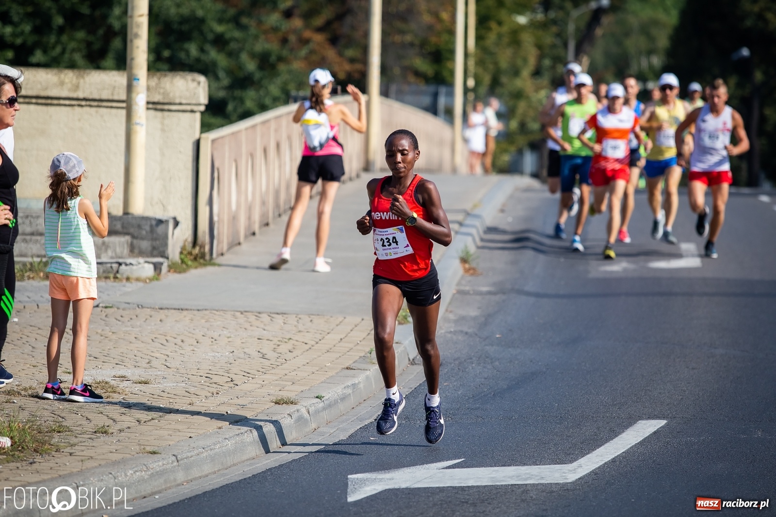 Zdjęcie w galerii na portalu naszraciborz.pl: Kenijczycy zdominowali Półmaraton Rafako [FOTO i WIDEO]  wiadomości z regionu
