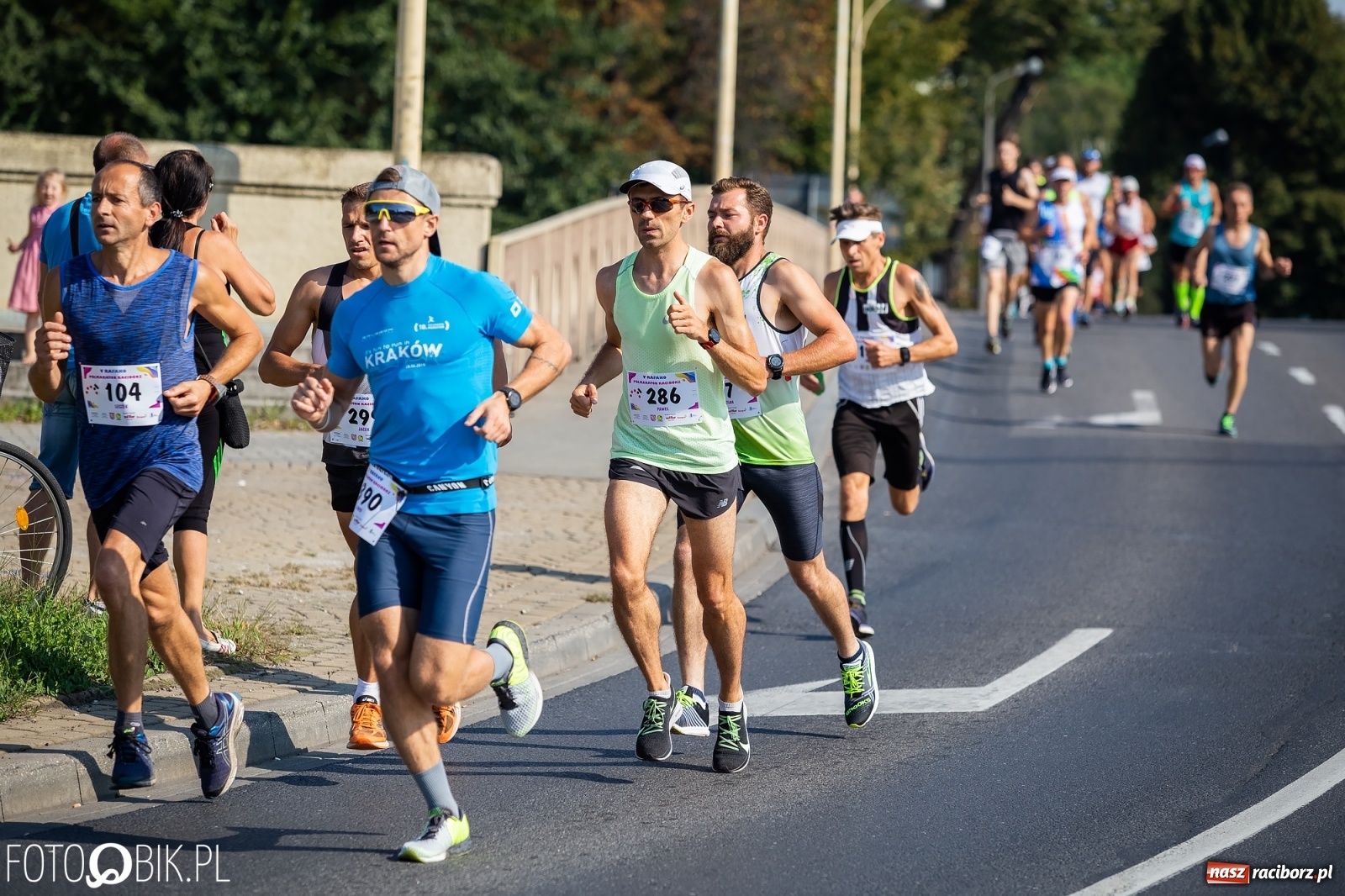 Zdjęcie w galerii na portalu naszraciborz.pl: Kenijczycy zdominowali Półmaraton Rafako [FOTO i WIDEO]  wiadomości z regionu