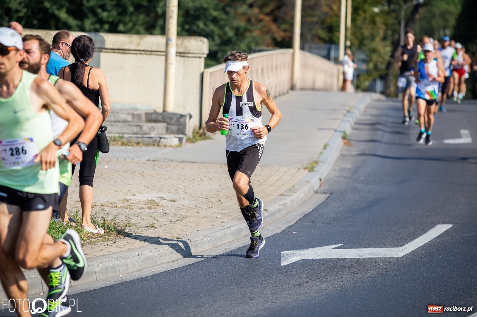 Zdjęcie w galerii na portalu naszraciborz.pl: Kenijczycy zdominowali Półmaraton Rafako [FOTO i WIDEO]  wiadomości z regionu