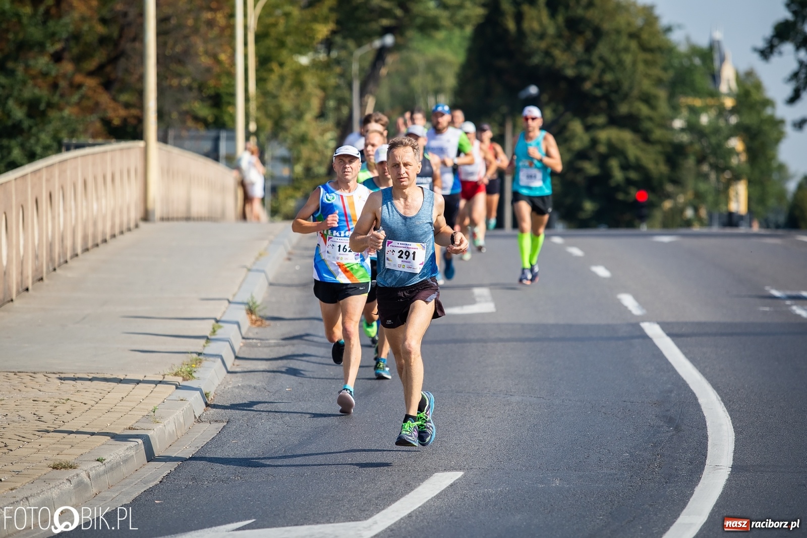 Zdjęcie w galerii na portalu naszraciborz.pl: Kenijczycy zdominowali Półmaraton Rafako [FOTO i WIDEO]  wiadomości z regionu