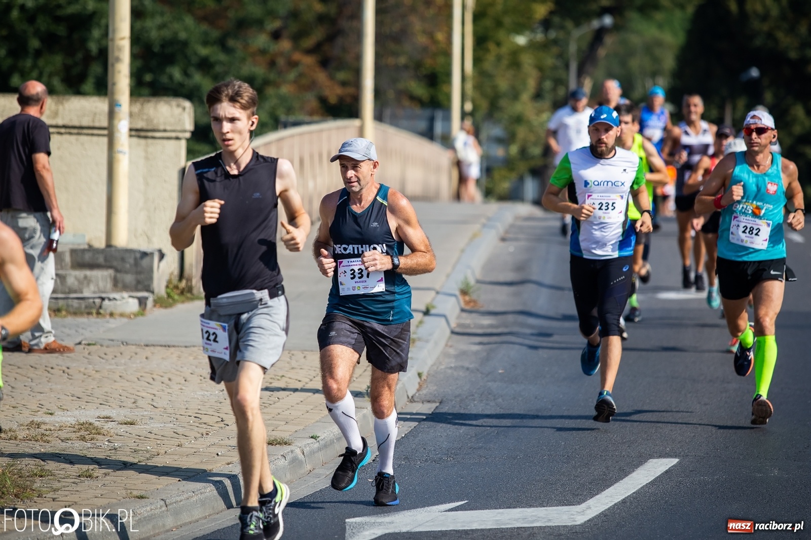 Zdjęcie w galerii na portalu naszraciborz.pl: Kenijczycy zdominowali Półmaraton Rafako [FOTO i WIDEO]  wiadomości z regionu