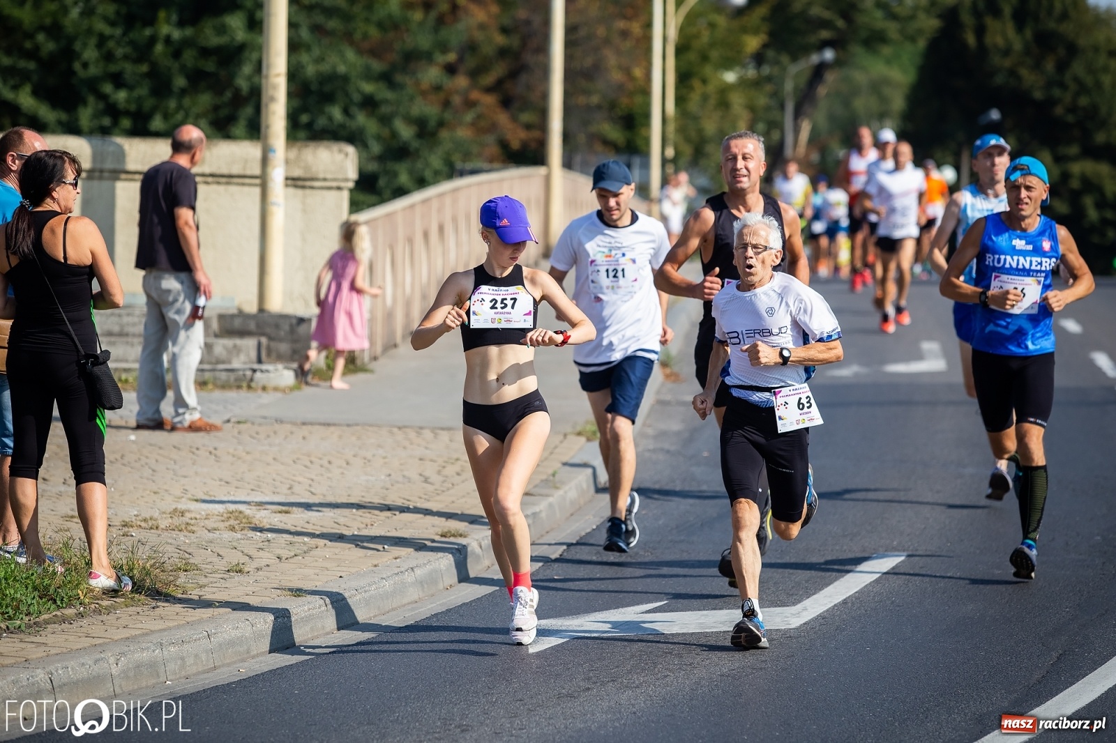 Zdjęcie w galerii na portalu naszraciborz.pl: Kenijczycy zdominowali Półmaraton Rafako [FOTO i WIDEO]  wiadomości z regionu