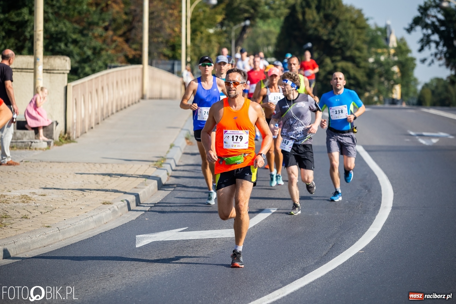 Zdjęcie w galerii na portalu naszraciborz.pl: Kenijczycy zdominowali Półmaraton Rafako [FOTO i WIDEO]  wiadomości z regionu