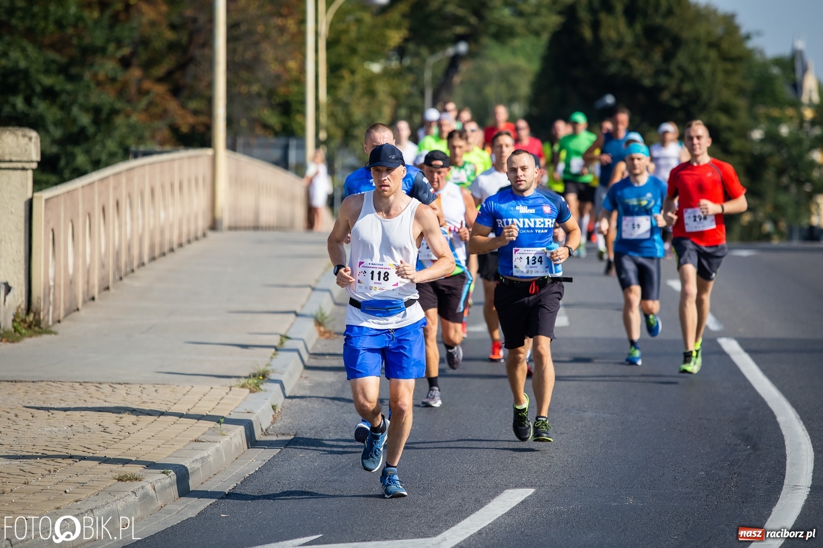 Zdjęcie w galerii na portalu naszraciborz.pl: Kenijczycy zdominowali Półmaraton Rafako [FOTO i WIDEO]  wiadomości z regionu