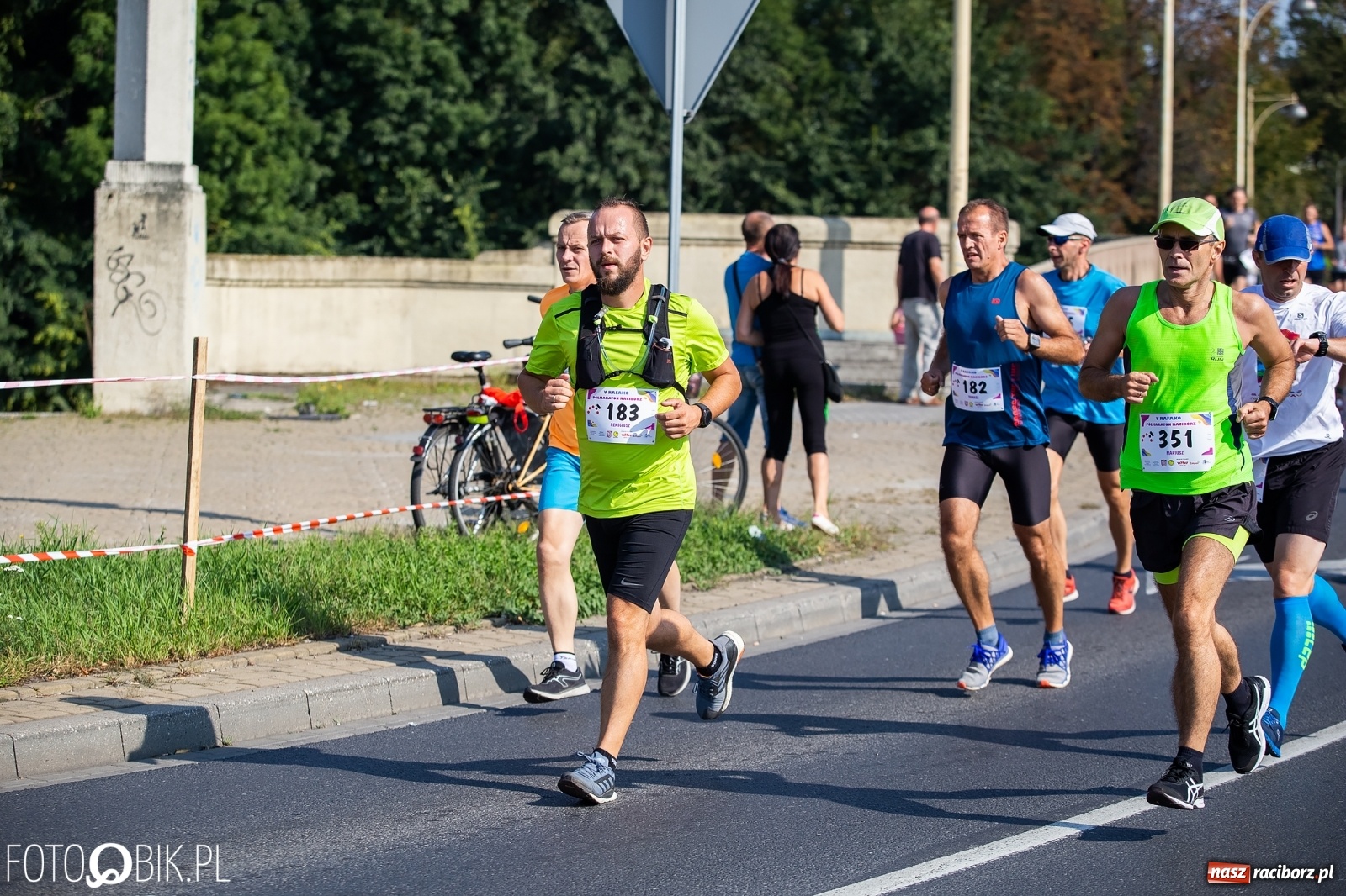 Zdjęcie w galerii na portalu naszraciborz.pl: Kenijczycy zdominowali Półmaraton Rafako [FOTO i WIDEO]  wiadomości z regionu