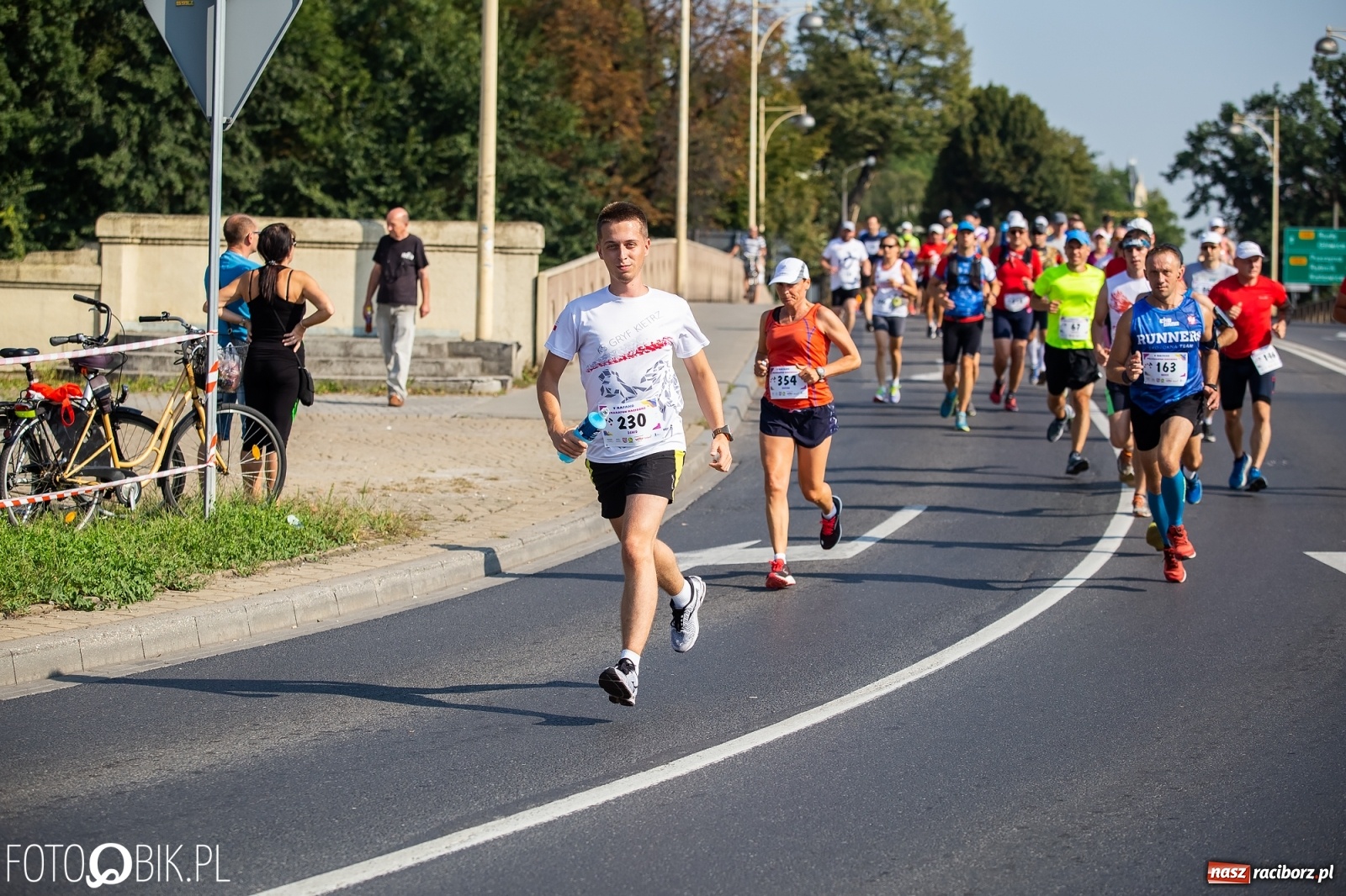 Zdjęcie w galerii na portalu naszraciborz.pl: Kenijczycy zdominowali Półmaraton Rafako [FOTO i WIDEO]  wiadomości z regionu
