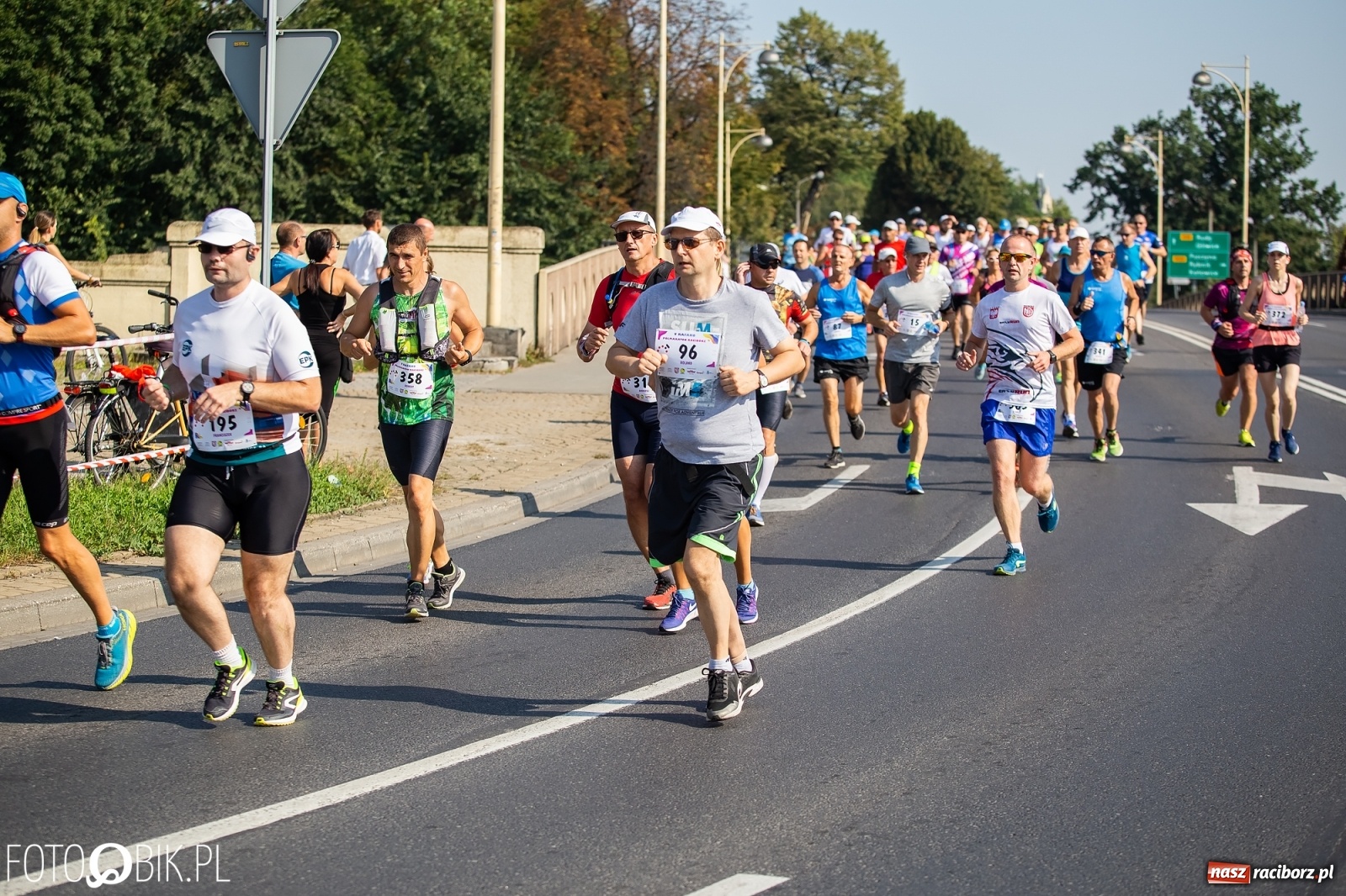 Zdjęcie w galerii na portalu naszraciborz.pl: Kenijczycy zdominowali Półmaraton Rafako [FOTO i WIDEO]  wiadomości z regionu