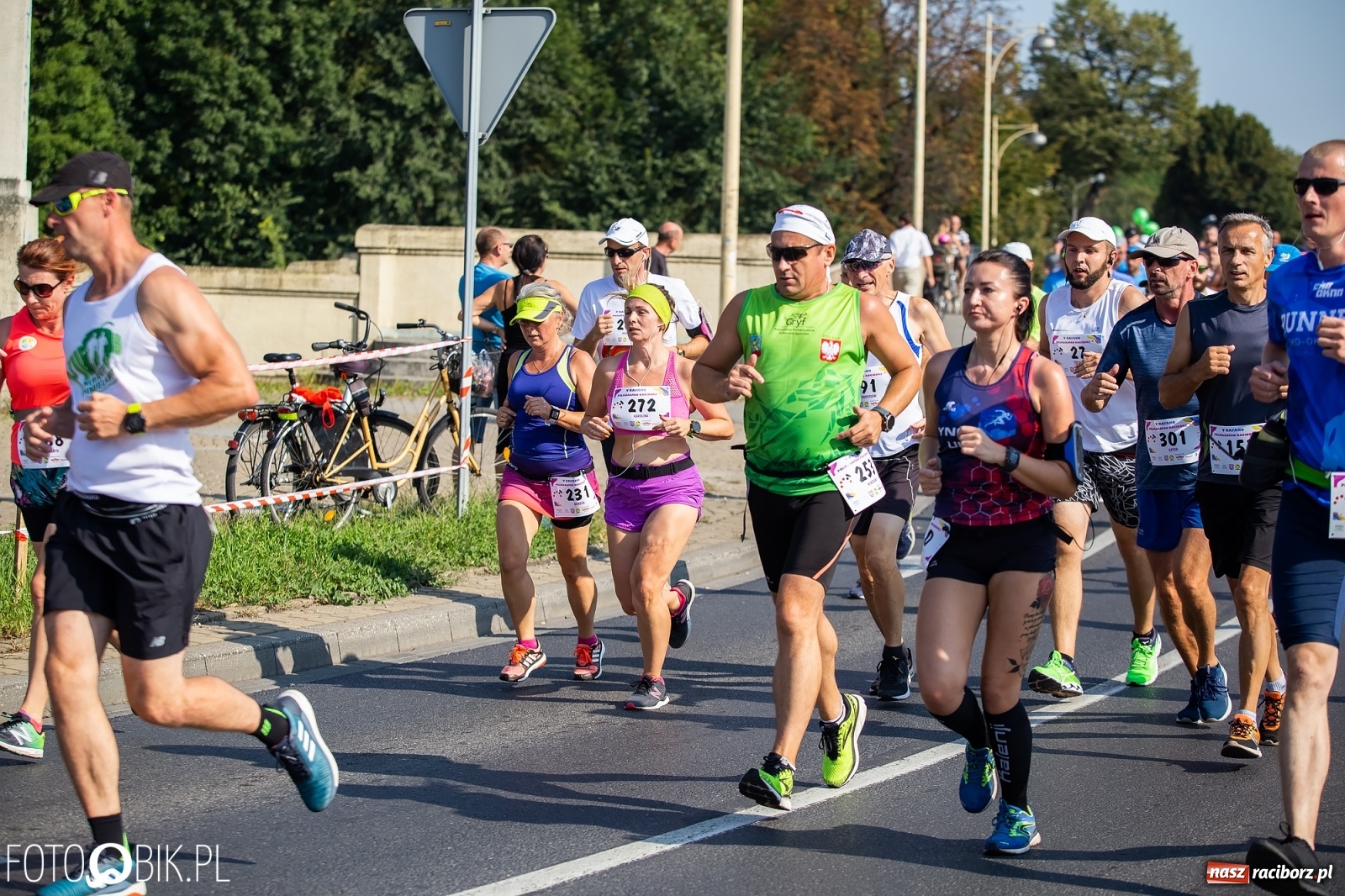 Zdjęcie w galerii na portalu naszraciborz.pl: Kenijczycy zdominowali Półmaraton Rafako [FOTO i WIDEO]  wiadomości z regionu