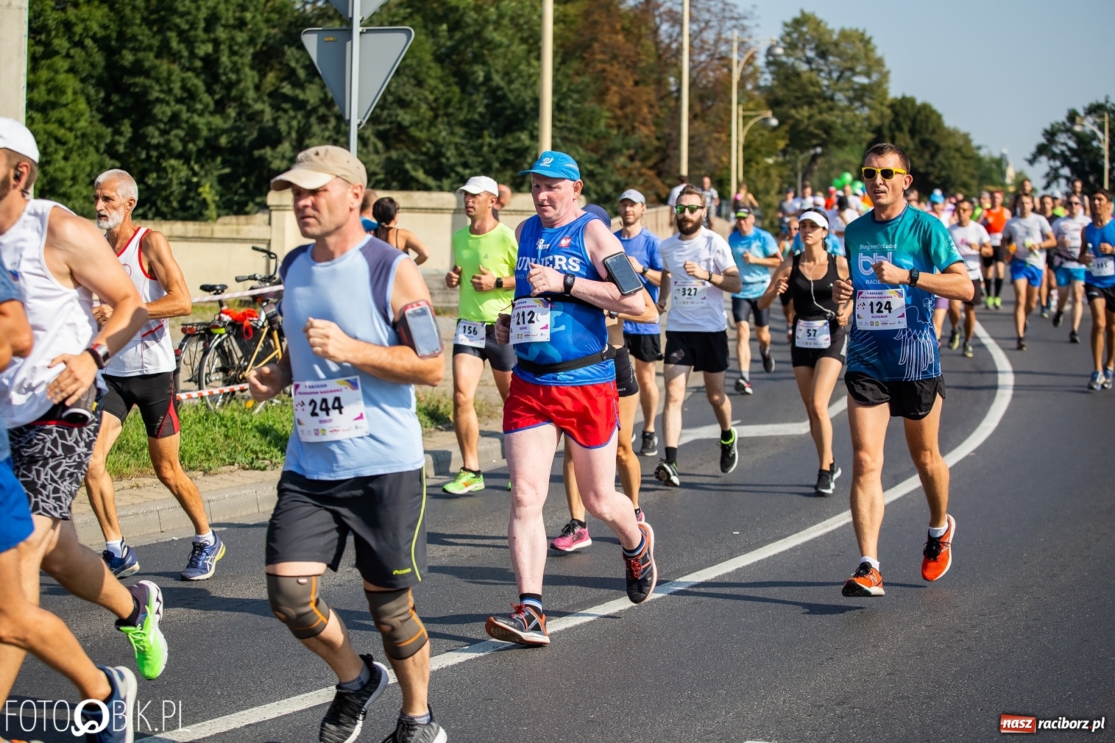 Zdjęcie w galerii na portalu naszraciborz.pl: Kenijczycy zdominowali Półmaraton Rafako [FOTO i WIDEO]  wiadomości z regionu