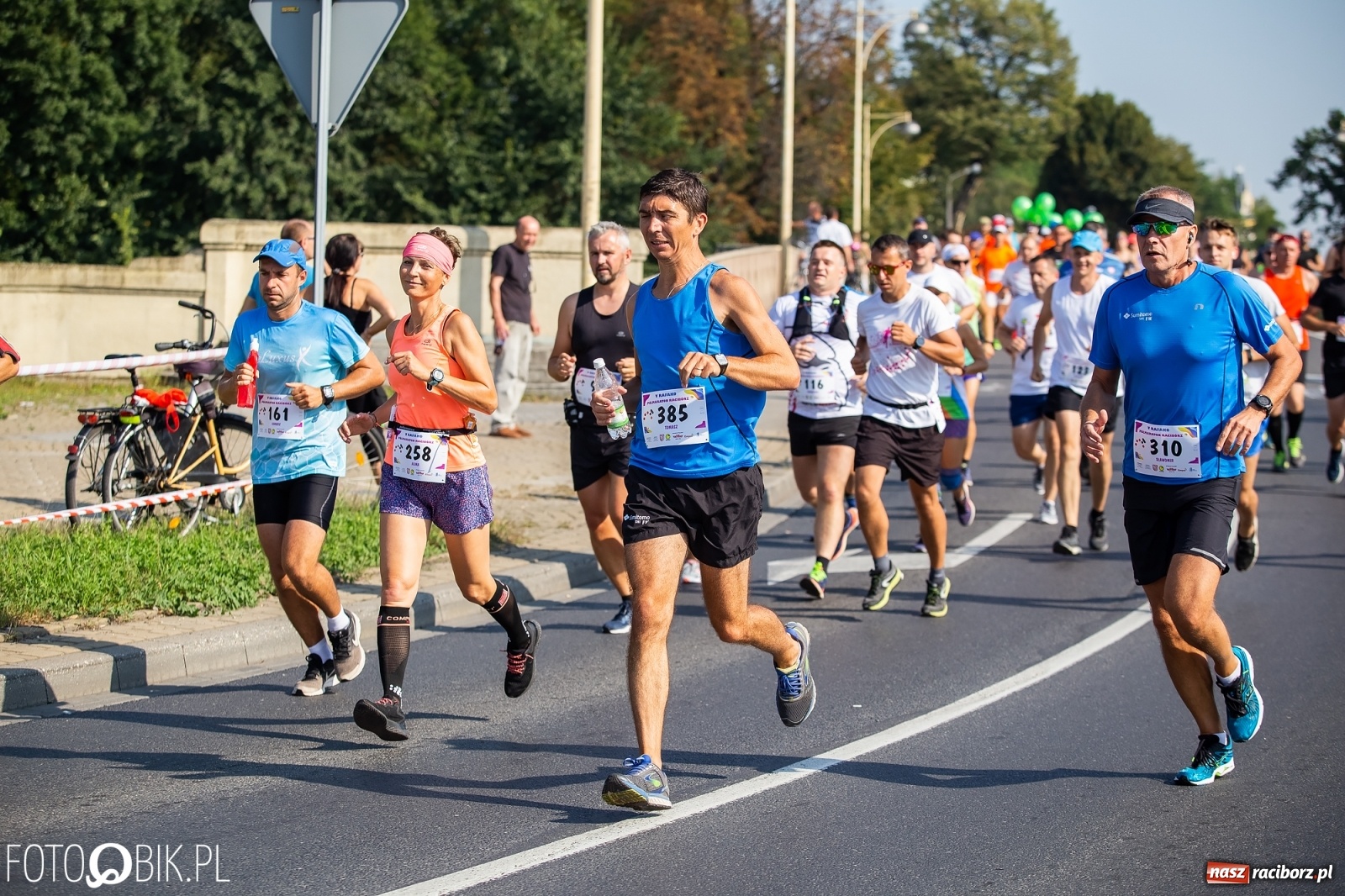 Zdjęcie w galerii na portalu naszraciborz.pl: Kenijczycy zdominowali Półmaraton Rafako [FOTO i WIDEO]  wiadomości z regionu