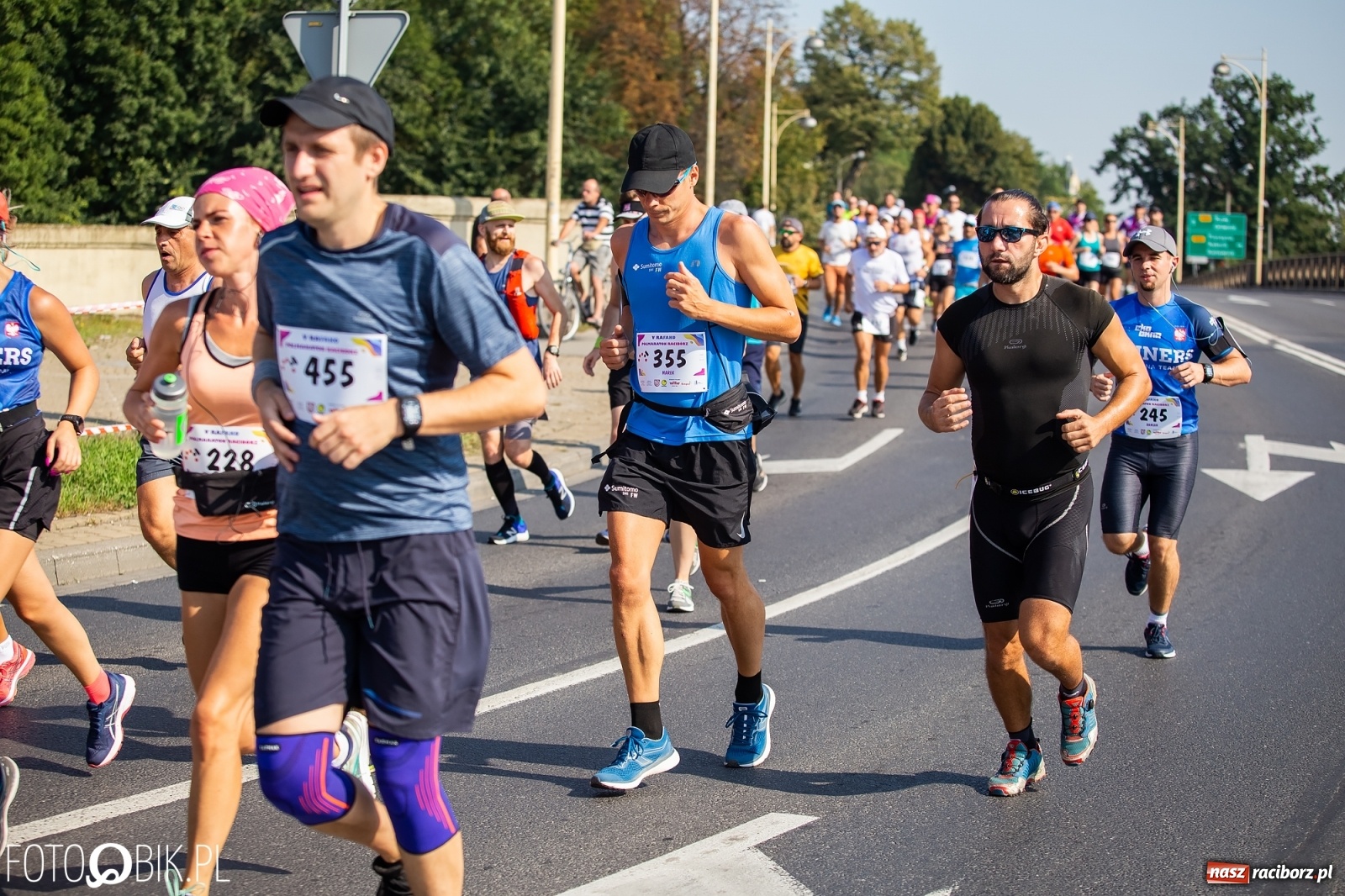 Zdjęcie w galerii na portalu naszraciborz.pl: Kenijczycy zdominowali Półmaraton Rafako [FOTO i WIDEO]  wiadomości z regionu