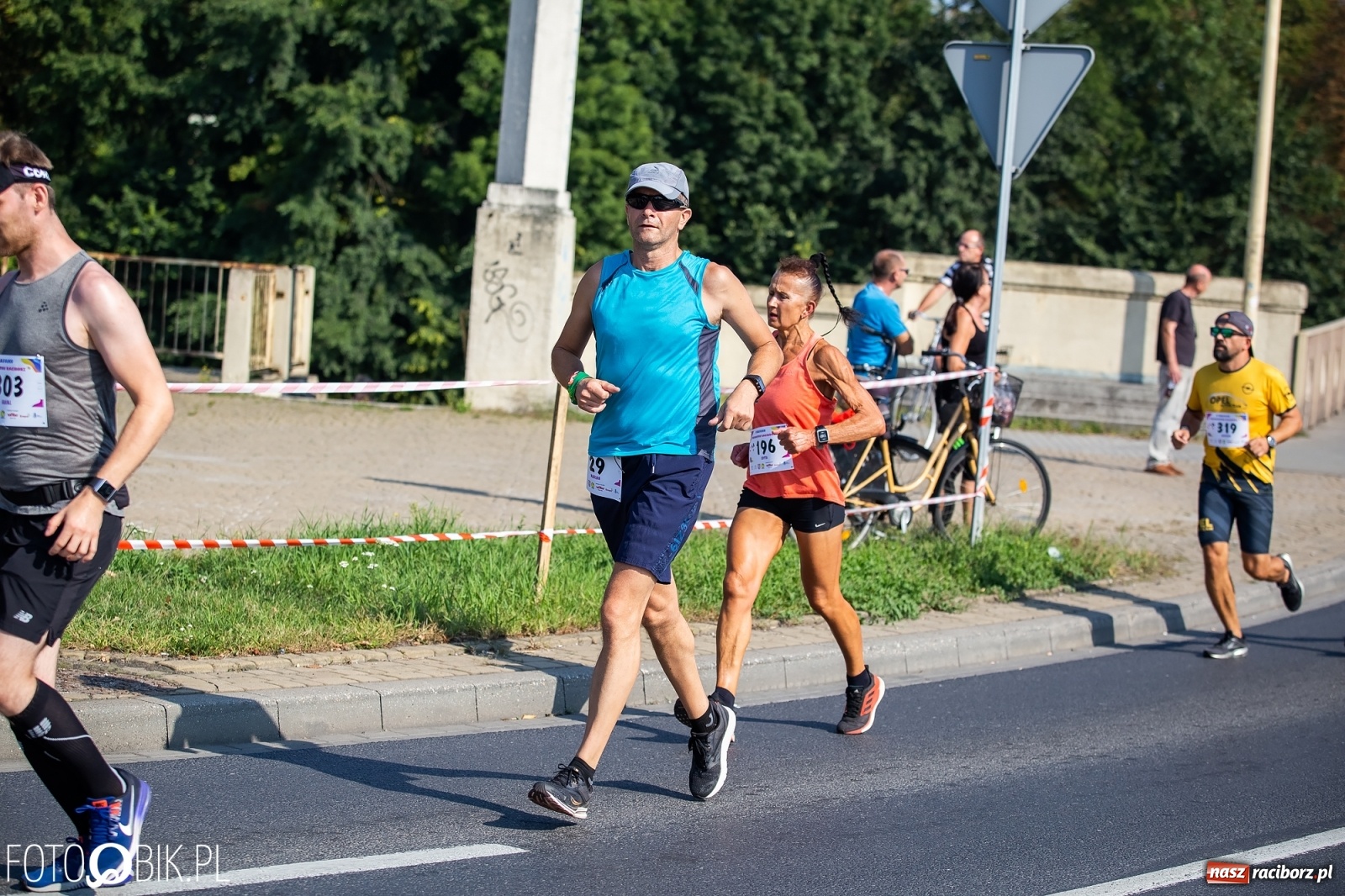 Zdjęcie w galerii na portalu naszraciborz.pl: Kenijczycy zdominowali Półmaraton Rafako [FOTO i WIDEO]  wiadomości z regionu