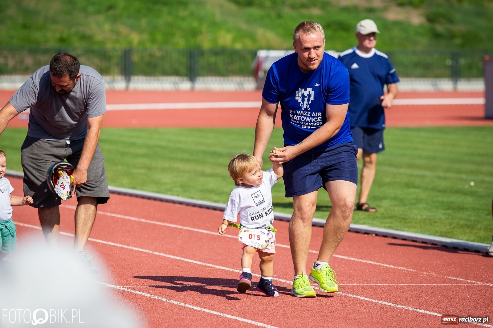 Zdjęcie w galerii na portalu naszraciborz.pl: Kenijczycy zdominowali Półmaraton Rafako [FOTO i WIDEO]  wiadomości z regionu