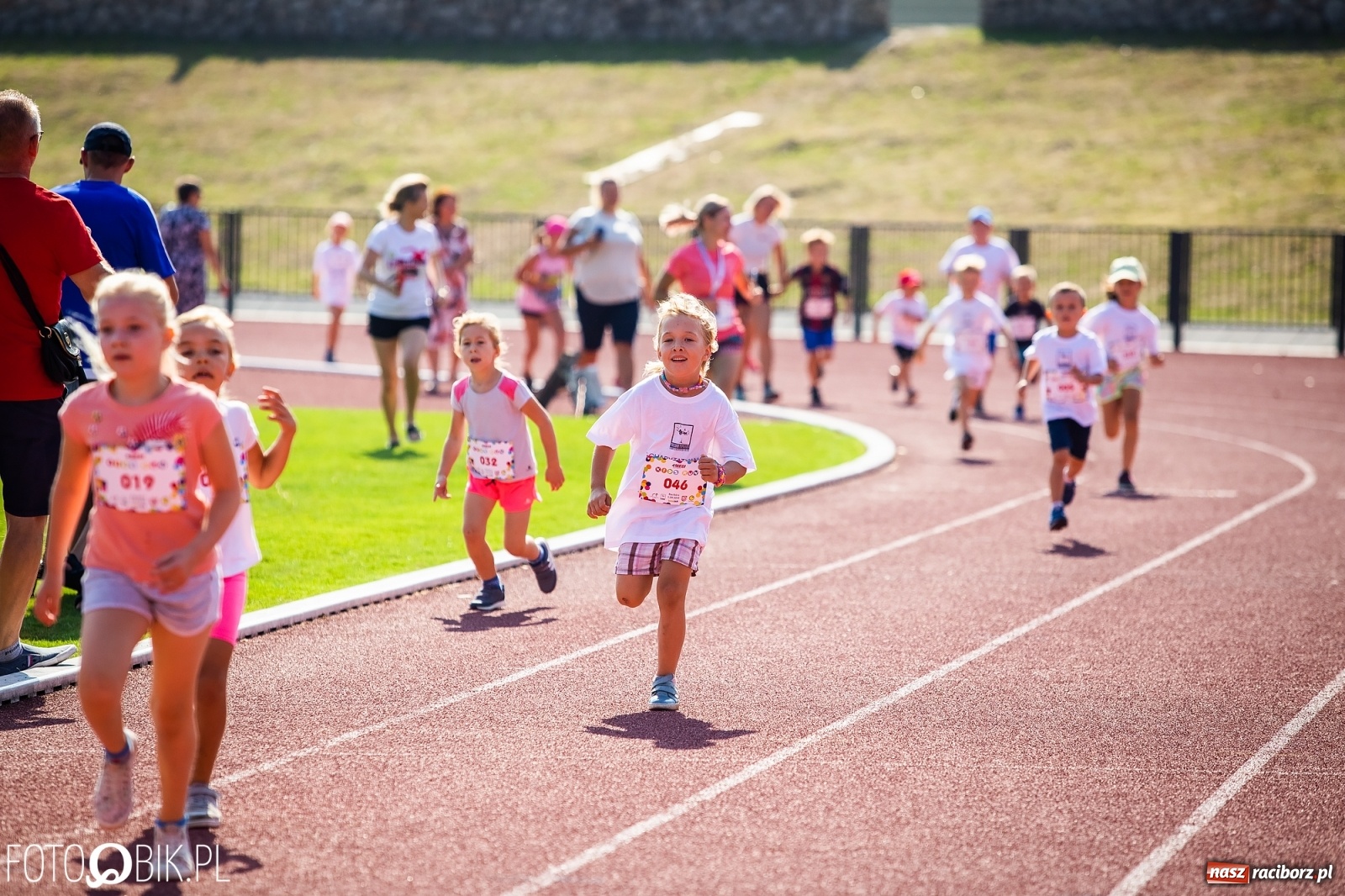 Zdjęcie w galerii na portalu naszraciborz.pl: Kenijczycy zdominowali Półmaraton Rafako [FOTO i WIDEO]  wiadomości z regionu