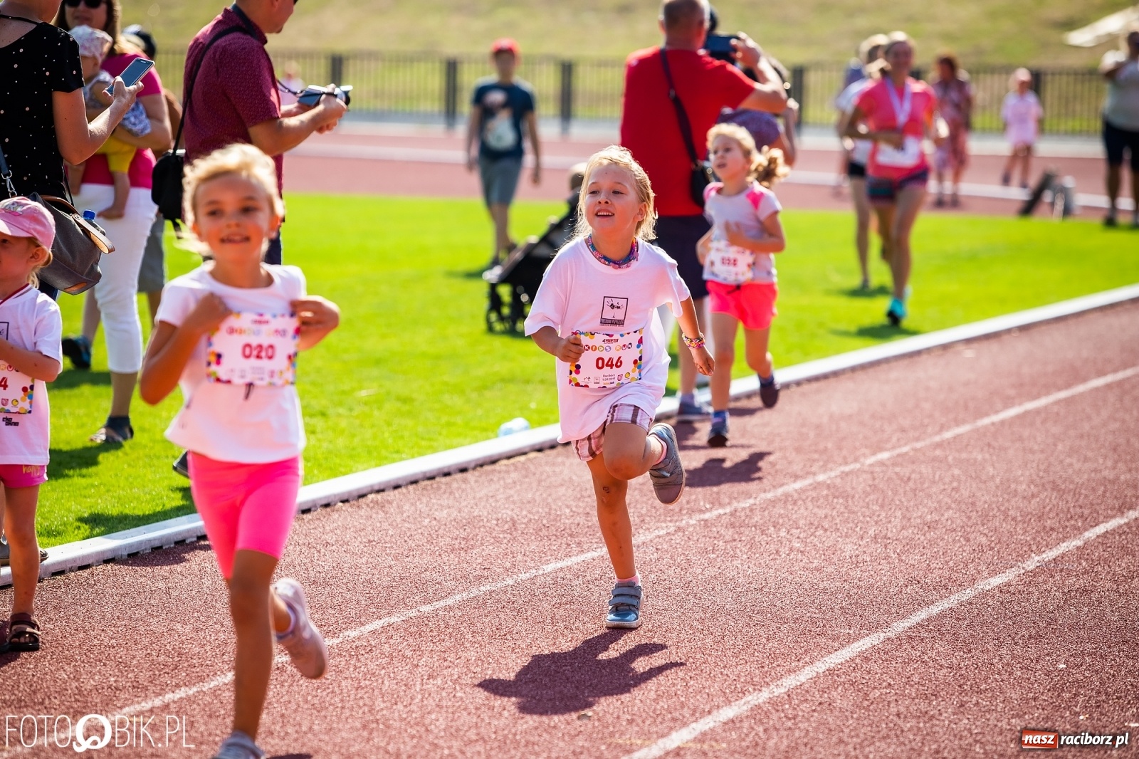 Zdjęcie w galerii na portalu naszraciborz.pl: Kenijczycy zdominowali Półmaraton Rafako [FOTO i WIDEO]  wiadomości z regionu