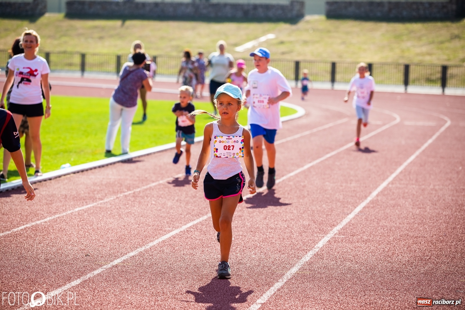 Zdjęcie w galerii na portalu naszraciborz.pl: Kenijczycy zdominowali Półmaraton Rafako [FOTO i WIDEO]  wiadomości z regionu