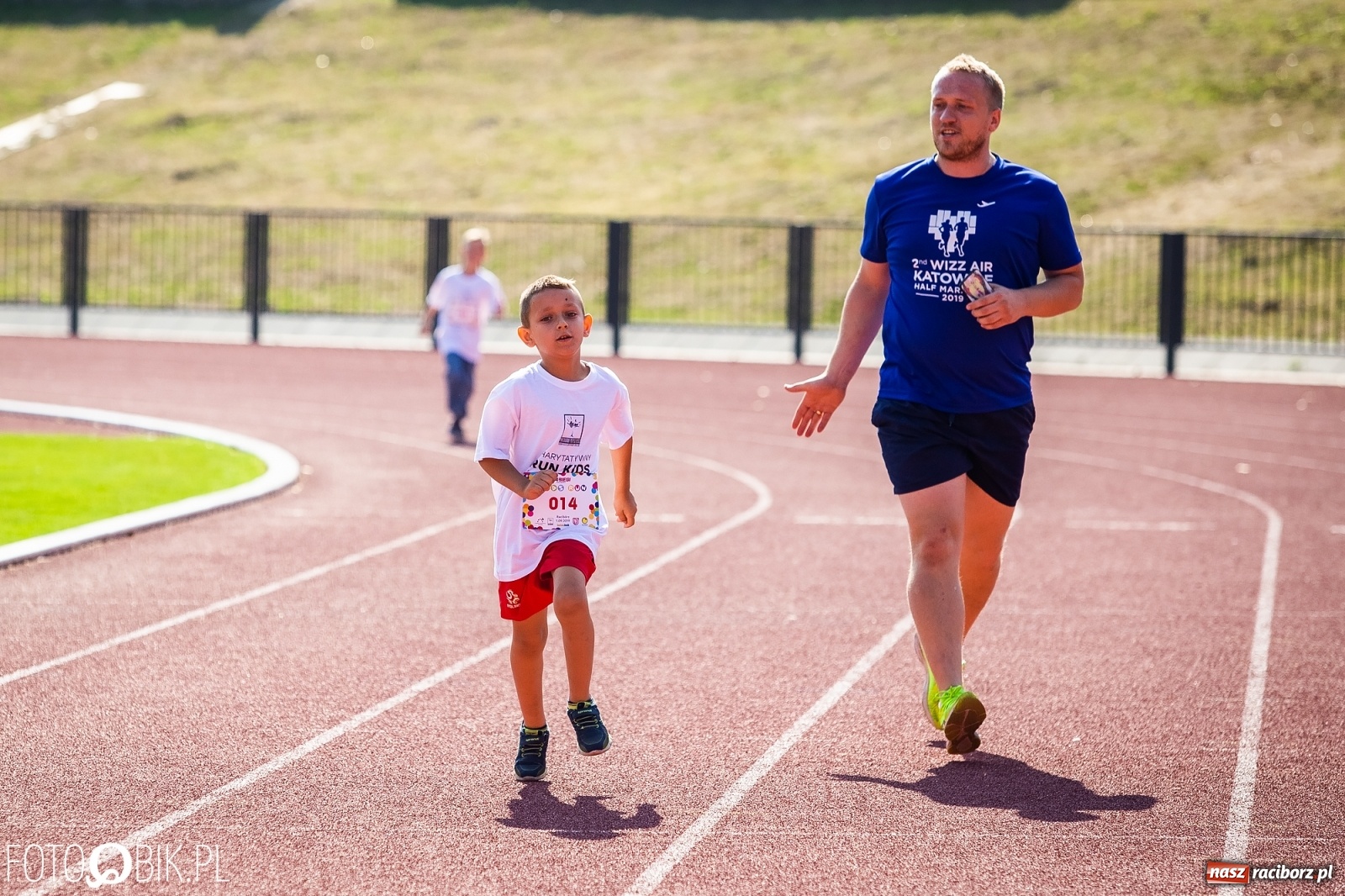 Zdjęcie w galerii na portalu naszraciborz.pl: Kenijczycy zdominowali Półmaraton Rafako [FOTO i WIDEO]  wiadomości z regionu