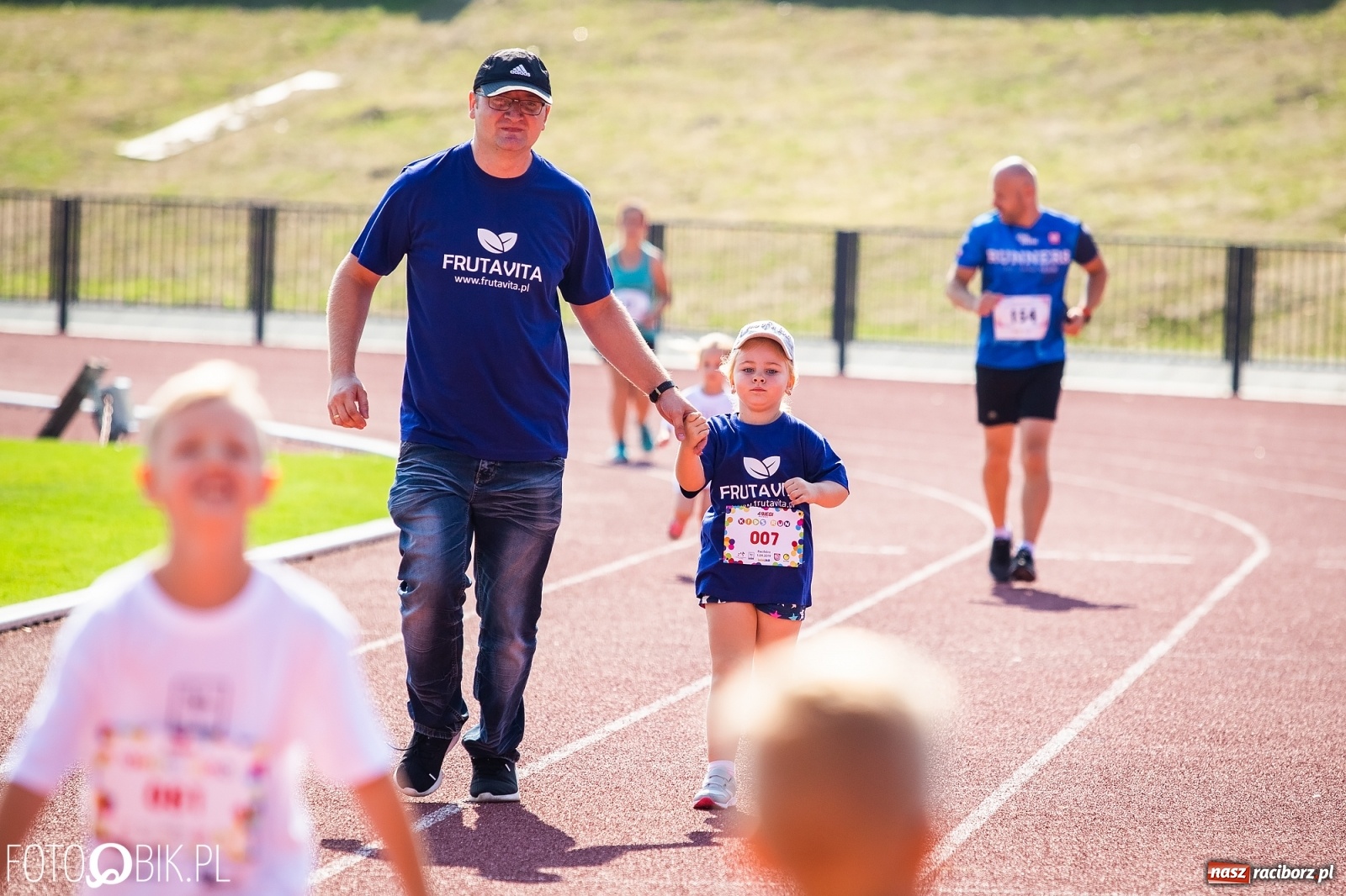 Zdjęcie w galerii na portalu naszraciborz.pl: Kenijczycy zdominowali Półmaraton Rafako [FOTO i WIDEO]  wiadomości z regionu