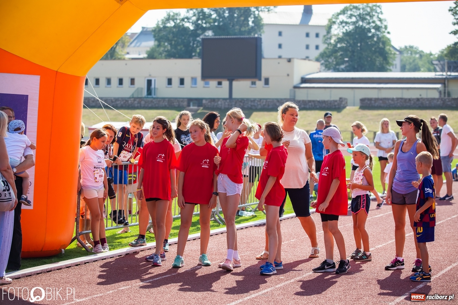 Zdjęcie w galerii na portalu naszraciborz.pl: Kenijczycy zdominowali Półmaraton Rafako [FOTO i WIDEO]  wiadomości z regionu