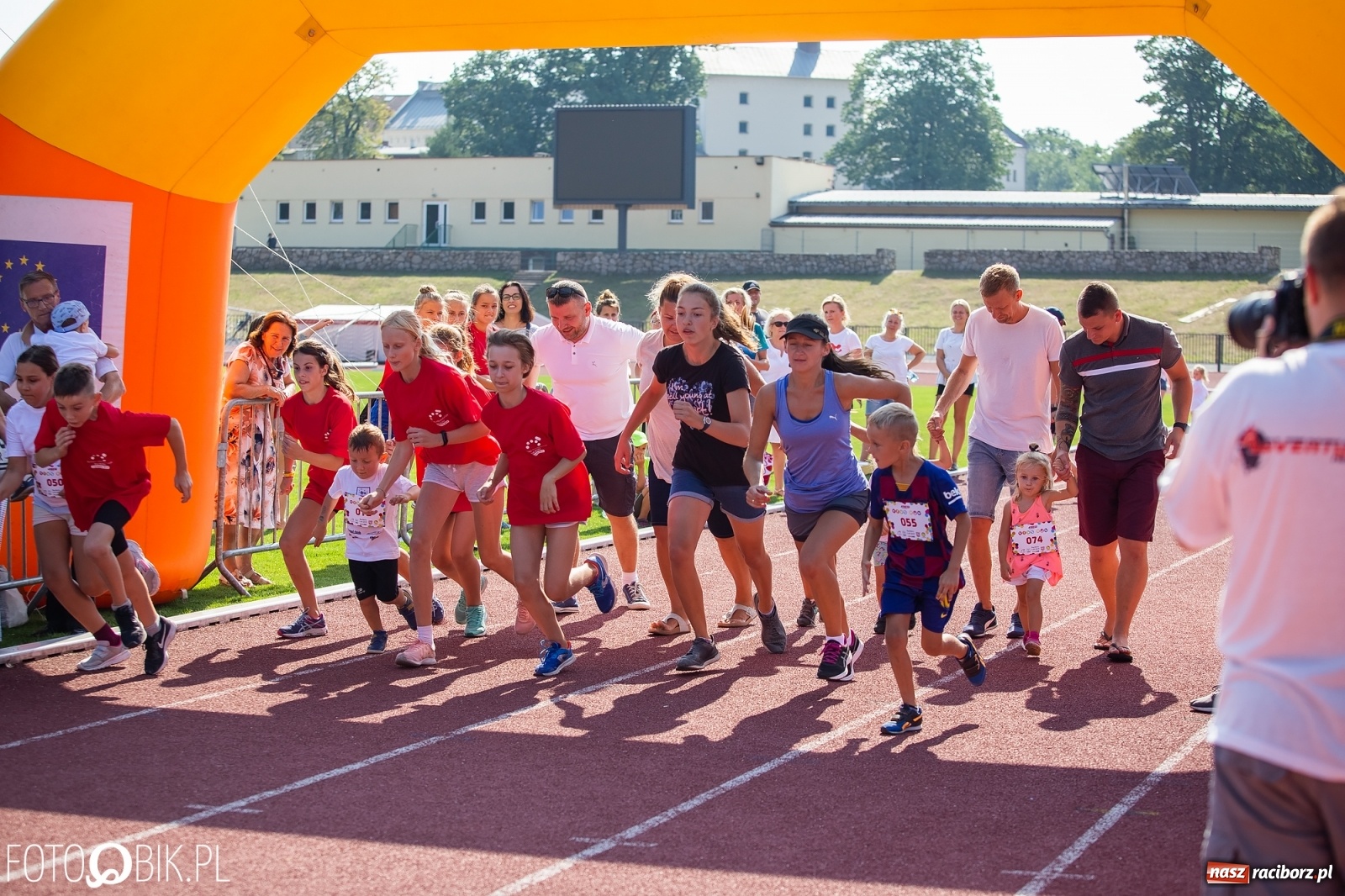 Zdjęcie w galerii na portalu naszraciborz.pl: Kenijczycy zdominowali Półmaraton Rafako [FOTO i WIDEO]  wiadomości z regionu