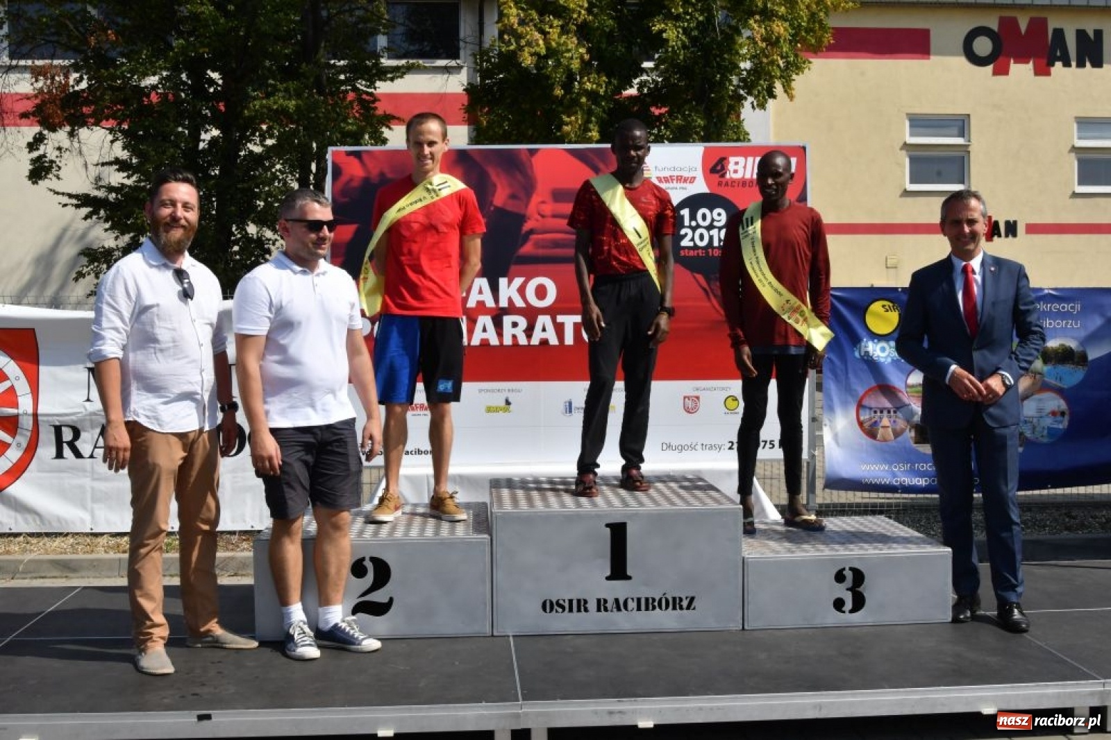 Zdjęcie w galerii na portalu naszraciborz.pl: Kenijczycy zdominowali Półmaraton Rafako [FOTO i WIDEO]  wiadomości z regionu