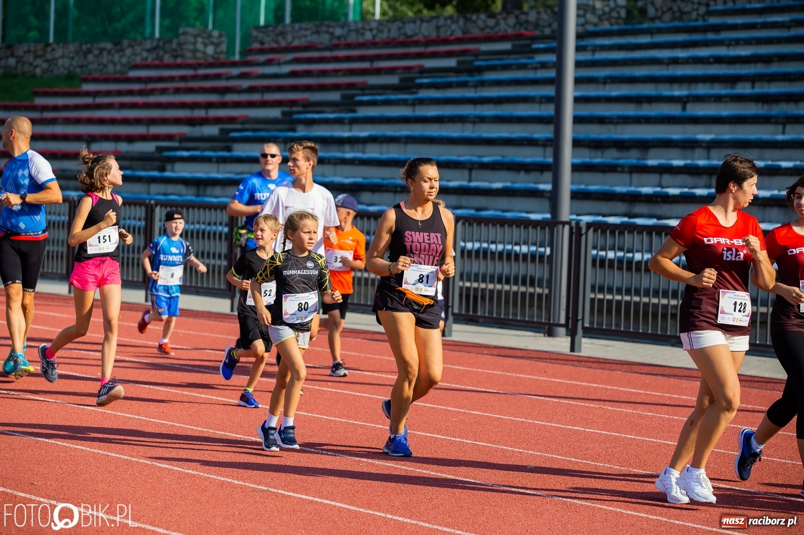 Zdjęcie w galerii na portalu naszraciborz.pl: Mini RAFAKO Półmaraton Racibórz [FOTO i WIDEO]  wiadomości z regionu