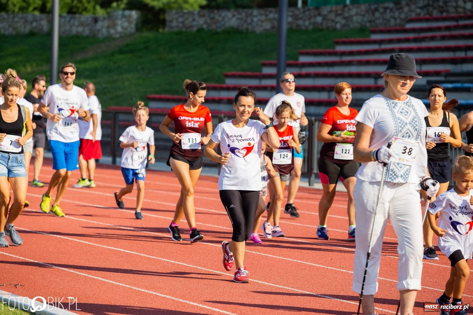 Zdjęcie w galerii na portalu naszraciborz.pl: Mini RAFAKO Półmaraton Racibórz [FOTO i WIDEO]  wiadomości z regionu