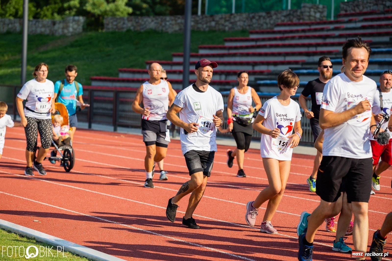 Zdjęcie w galerii na portalu naszraciborz.pl: Mini RAFAKO Półmaraton Racibórz [FOTO i WIDEO]  wiadomości z regionu
