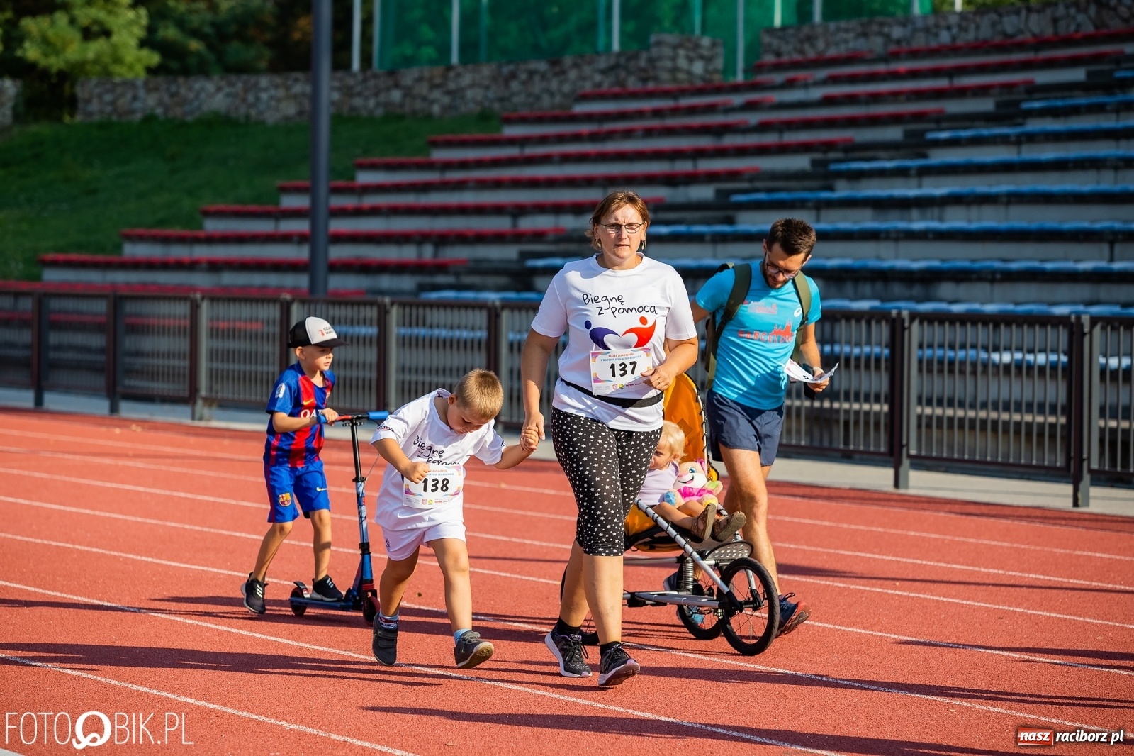 Zdjęcie w galerii na portalu naszraciborz.pl: Mini RAFAKO Półmaraton Racibórz [FOTO i WIDEO]  wiadomości z regionu
