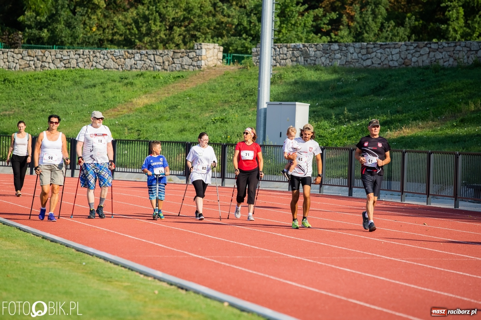 Zdjęcie w galerii na portalu naszraciborz.pl: Mini RAFAKO Półmaraton Racibórz [FOTO i WIDEO]  wiadomości z regionu