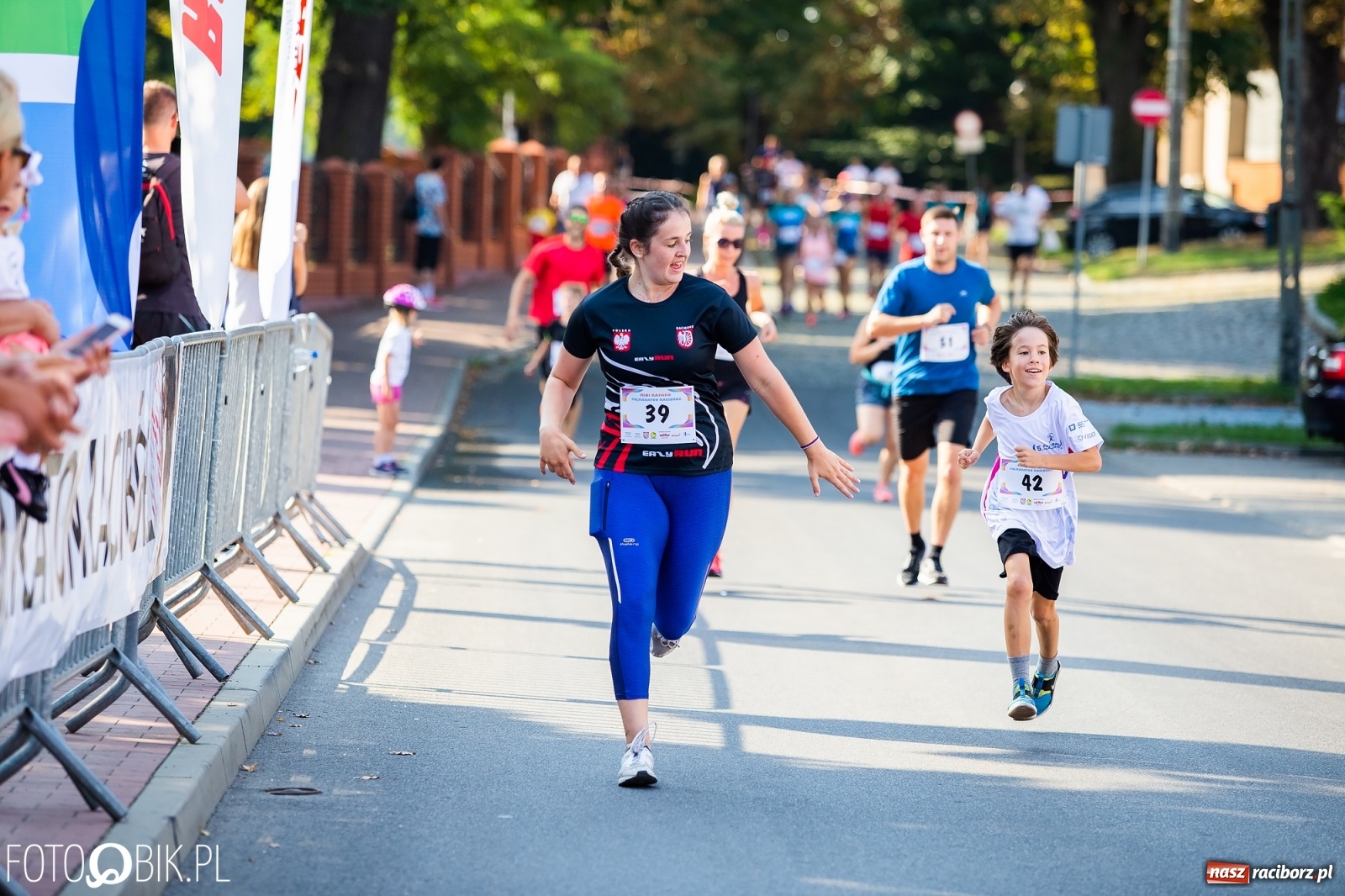 Zdjęcie w galerii na portalu naszraciborz.pl: Mini RAFAKO Półmaraton Racibórz [FOTO i WIDEO]  wiadomości z regionu