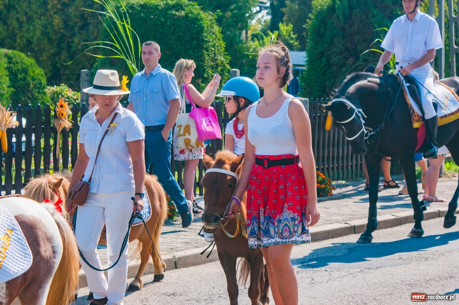 Zdjęcie w galerii na portalu naszraciborz.pl: Gmina Kuźnia Raciborska dziękuje za plony w Turzu [FOTO i WIDEO] wiadomości z regionu