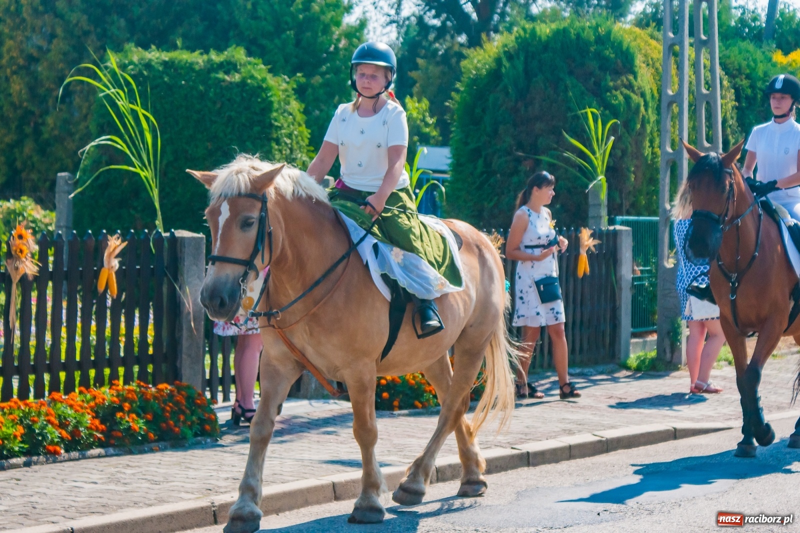 Zdjęcie w galerii na portalu naszraciborz.pl: Gmina Kuźnia Raciborska dziękuje za plony w Turzu [FOTO i WIDEO] wiadomości z regionu