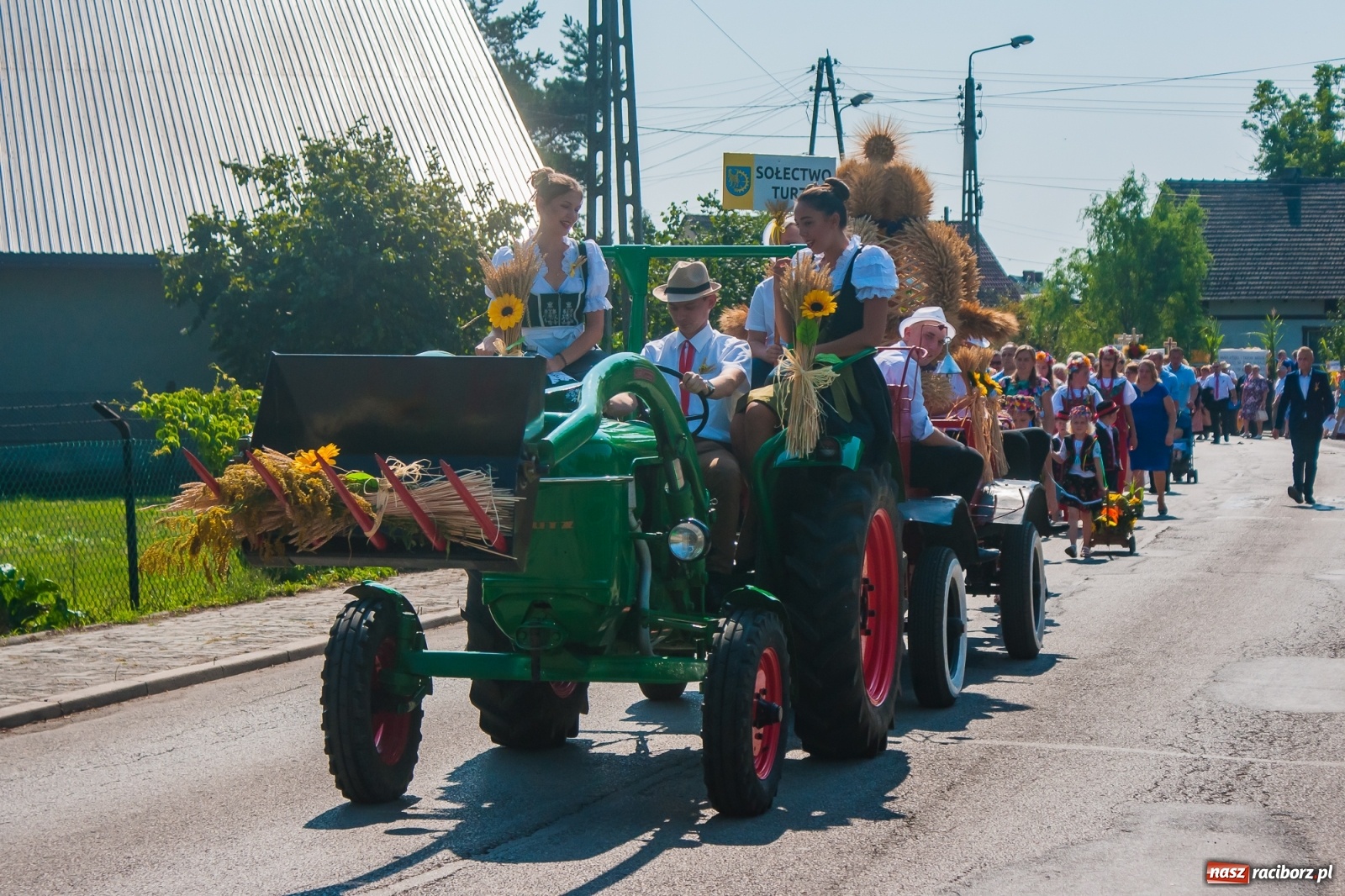 Zdjęcie w galerii na portalu naszraciborz.pl: Gmina Kuźnia Raciborska dziękuje za plony w Turzu [FOTO i WIDEO] wiadomości z regionu
