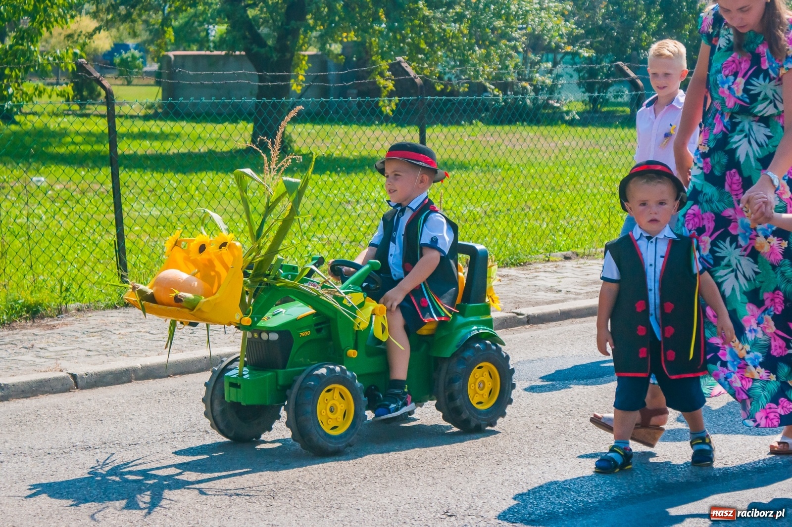 Zdjęcie w galerii na portalu naszraciborz.pl: Gmina Kuźnia Raciborska dziękuje za plony w Turzu [FOTO i WIDEO] wiadomości z regionu