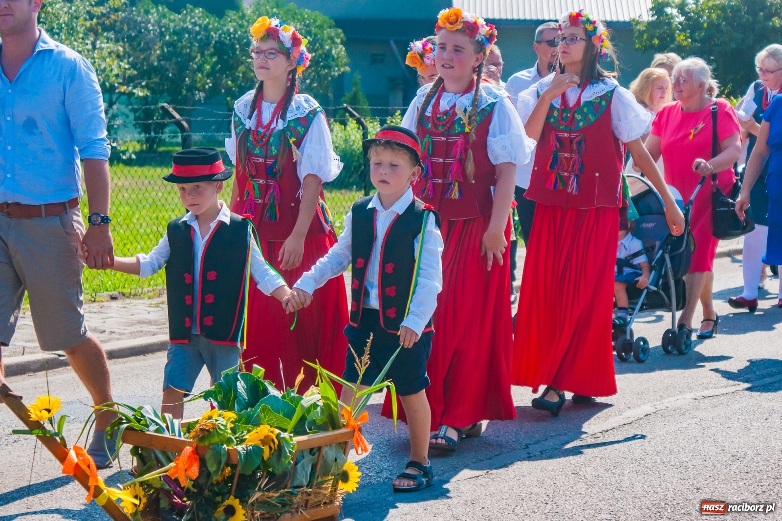 Zdjęcie w galerii na portalu naszraciborz.pl: Gmina Kuźnia Raciborska dziękuje za plony w Turzu [FOTO i WIDEO] wiadomości z regionu