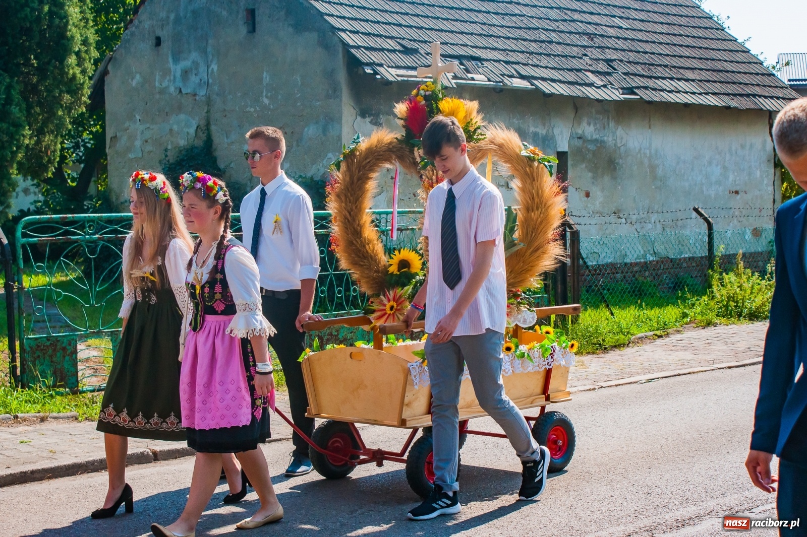 Zdjęcie w galerii na portalu naszraciborz.pl: Gmina Kuźnia Raciborska dziękuje za plony w Turzu [FOTO i WIDEO] wiadomości z regionu