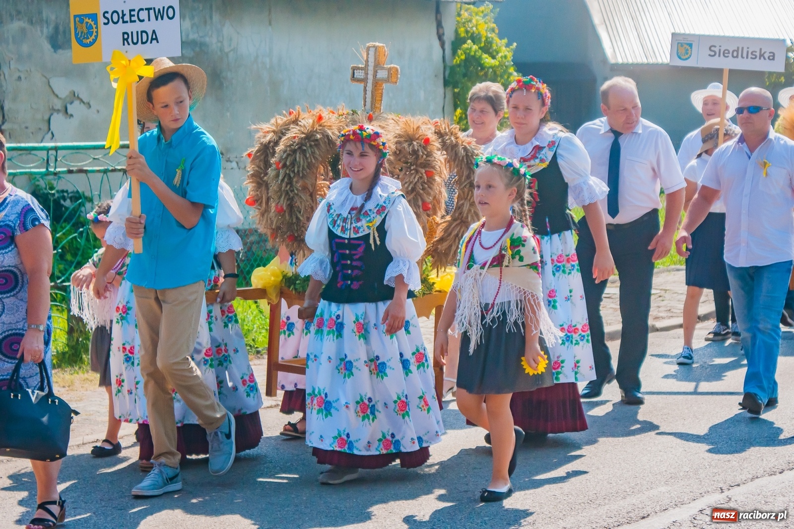 Zdjęcie w galerii na portalu naszraciborz.pl: Gmina Kuźnia Raciborska dziękuje za plony w Turzu [FOTO i WIDEO] wiadomości z regionu