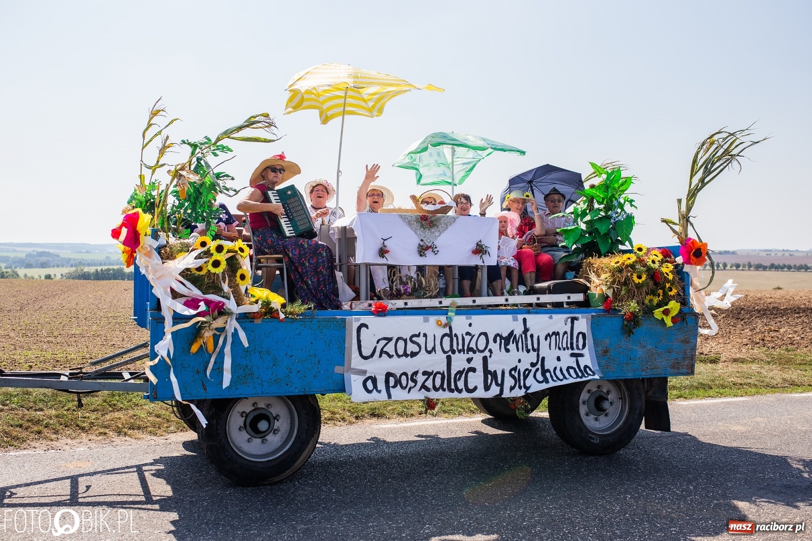 Zdjęcie w galerii na portalu naszraciborz.pl: Dożynki w Pietraszynie. Gmina Krzanowice to rolnicza potęga [FOTO i WIDEO] wiadomości z regionu