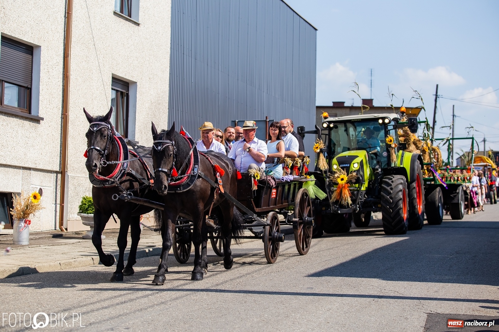 Zdjęcie w galerii na portalu naszraciborz.pl: Dożynki w Pietraszynie. Gmina Krzanowice to rolnicza potęga [FOTO i WIDEO] wiadomości z regionu