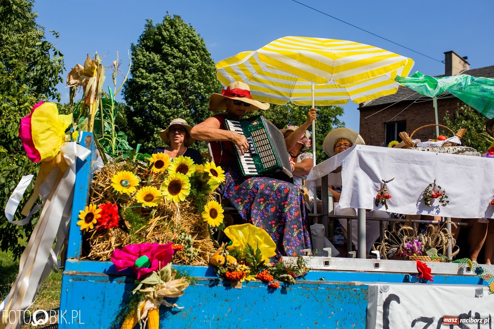 Zdjęcie w galerii na portalu naszraciborz.pl: Dożynki w Pietraszynie. Gmina Krzanowice to rolnicza potęga [FOTO i WIDEO] wiadomości z regionu