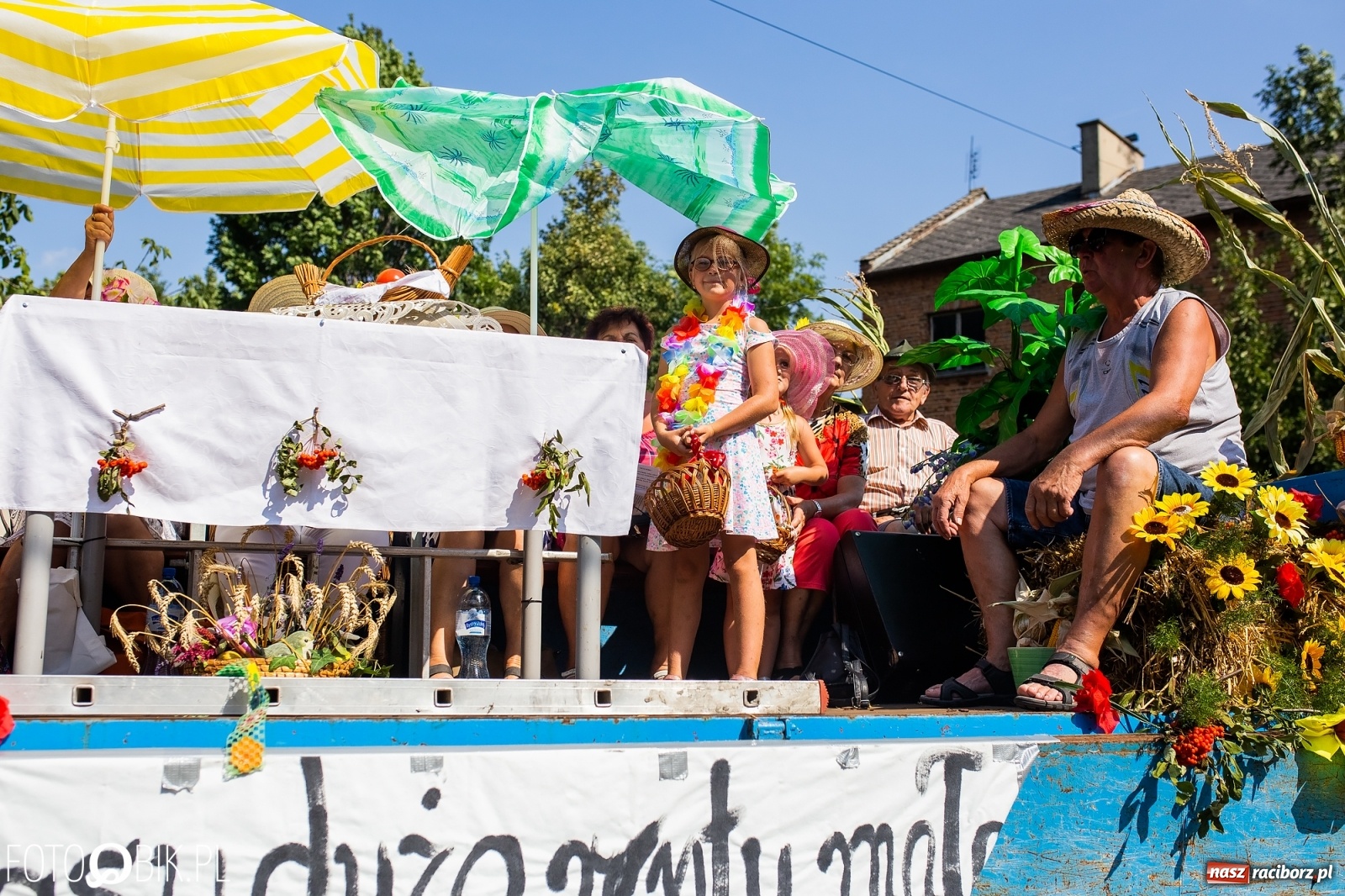 Zdjęcie w galerii na portalu naszraciborz.pl: Dożynki w Pietraszynie. Gmina Krzanowice to rolnicza potęga [FOTO i WIDEO] wiadomości z regionu