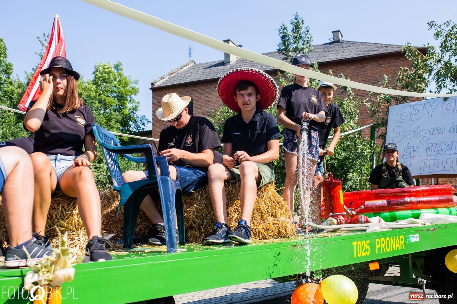 Zdjęcie w galerii na portalu naszraciborz.pl: Dożynki w Pietraszynie. Gmina Krzanowice to rolnicza potęga [FOTO i WIDEO] wiadomości z regionu